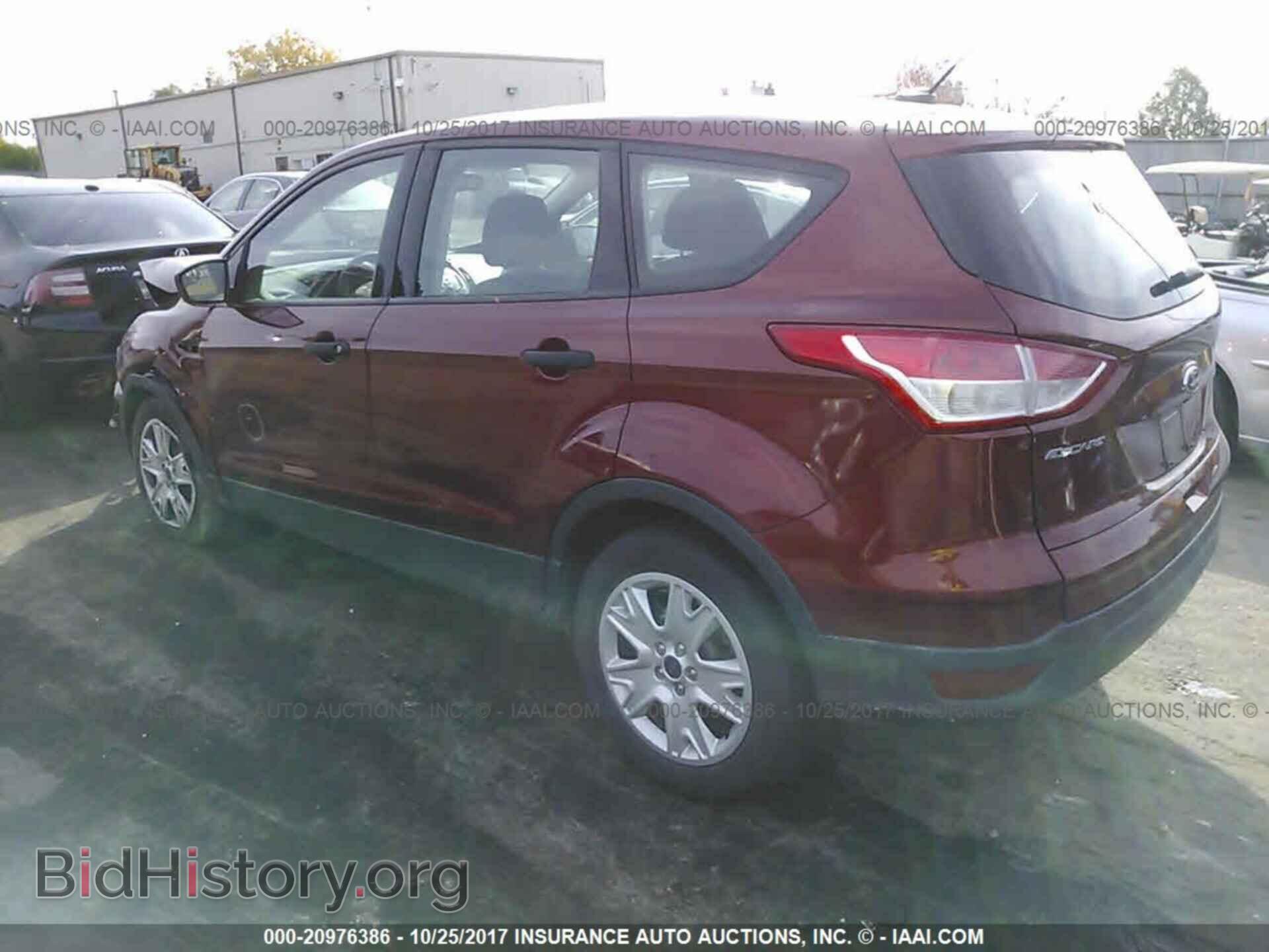 2015 Ford Escape - VIN: 1FMCU0F78FUC57748 - Photo 3