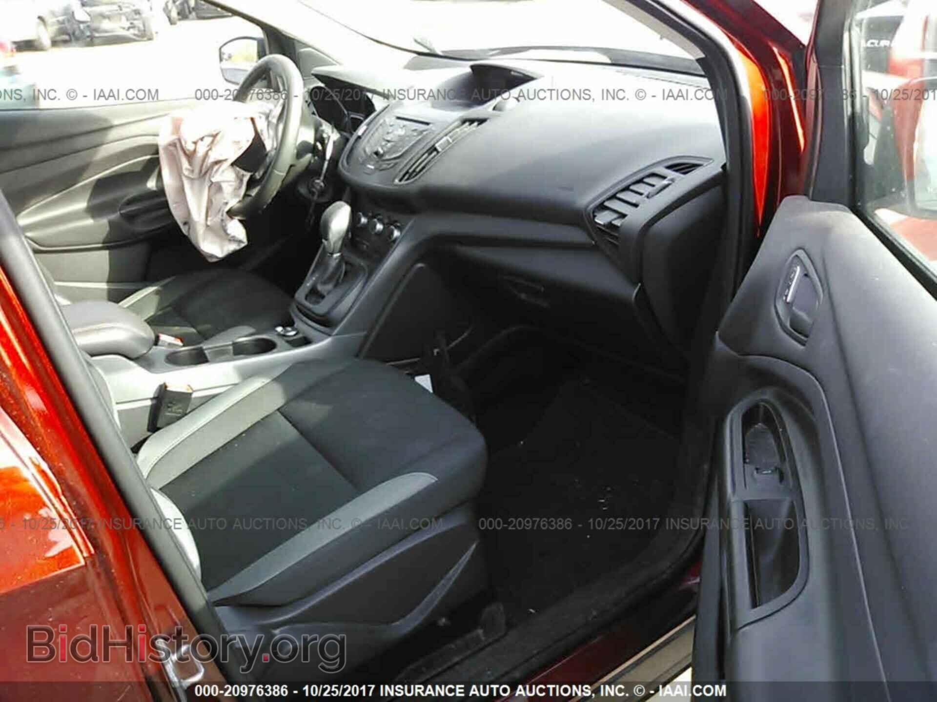 2015 Ford Escape - VIN: 1FMCU0F78FUC57748 - Photo 5