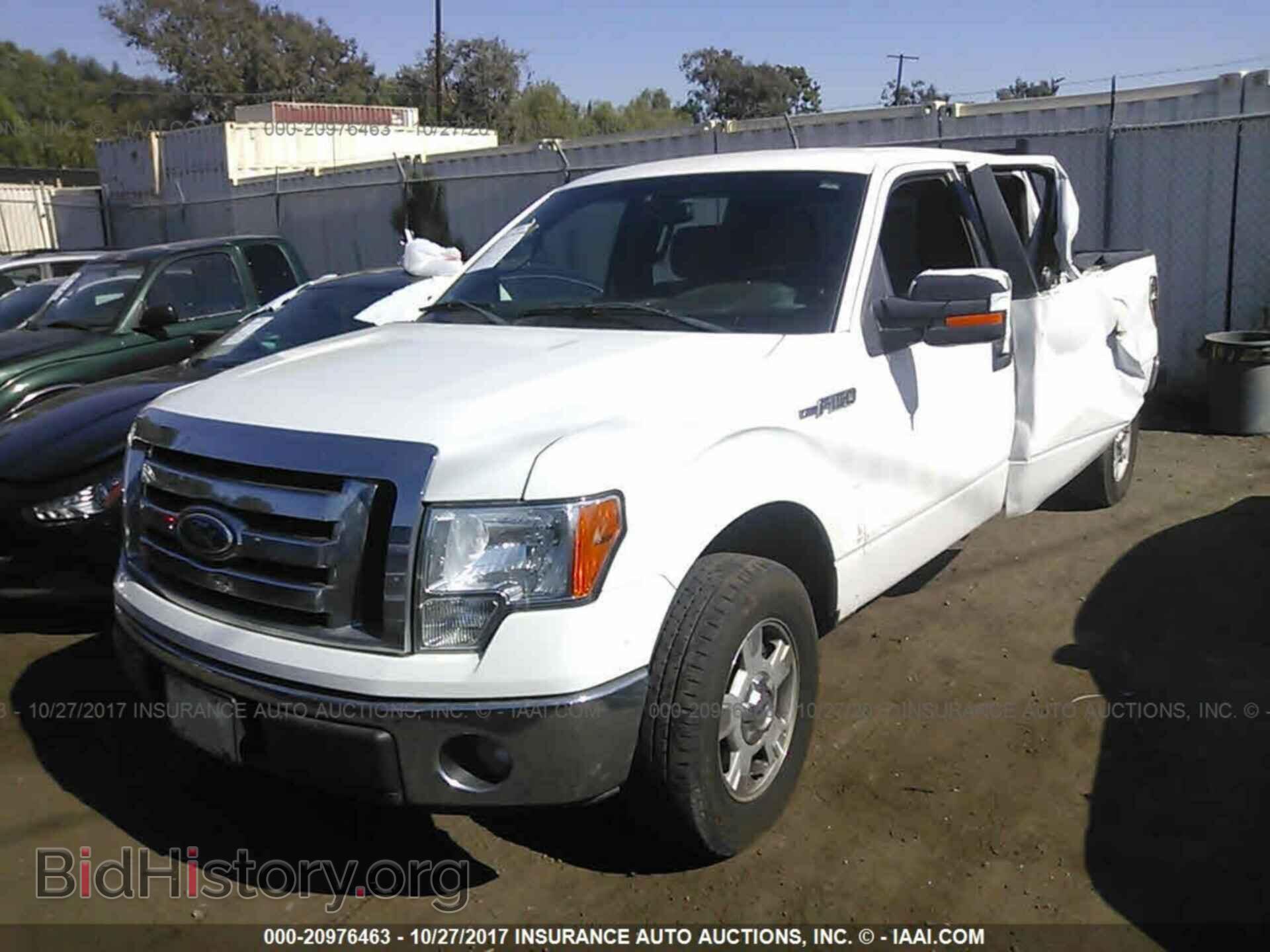 2012 Ford F150 - VIN: 1FTFW1CF8CFA20528 - Photo 2