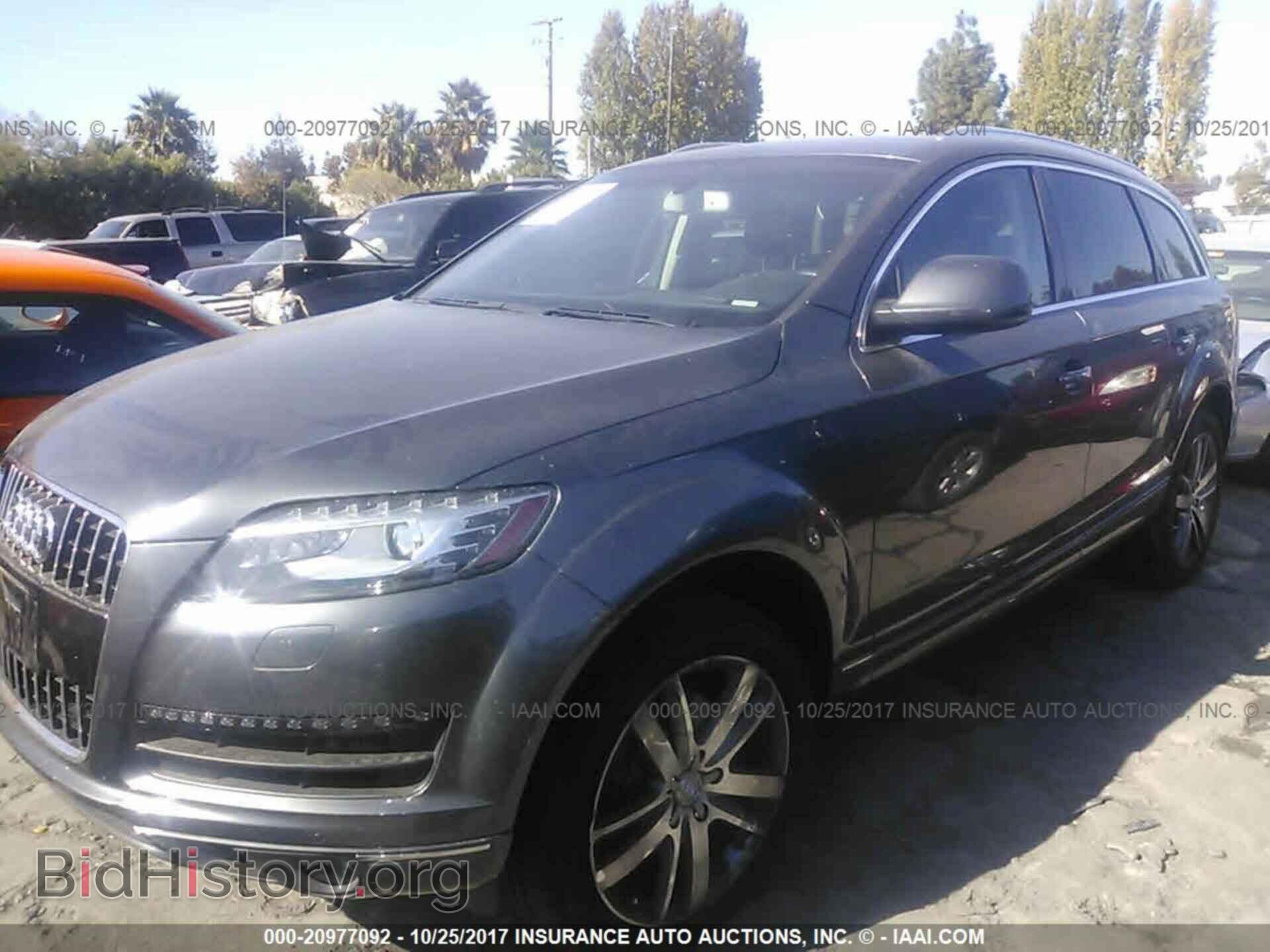 2013 Audi Q7 - VIN: WA1VMAFE1DD008426 - Фото 2