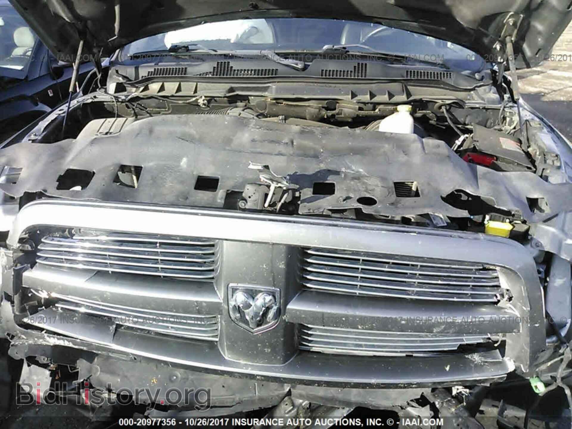 2011 Dodge Ram 1500 - VIN: 1D7RB1CT2BS587070 - Фото 10