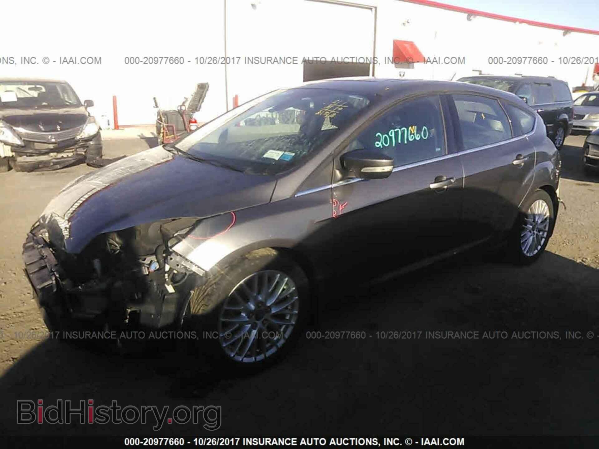 2012 Ford Focus - VIN: 1FAHP3M29CL269828 - Фото 2