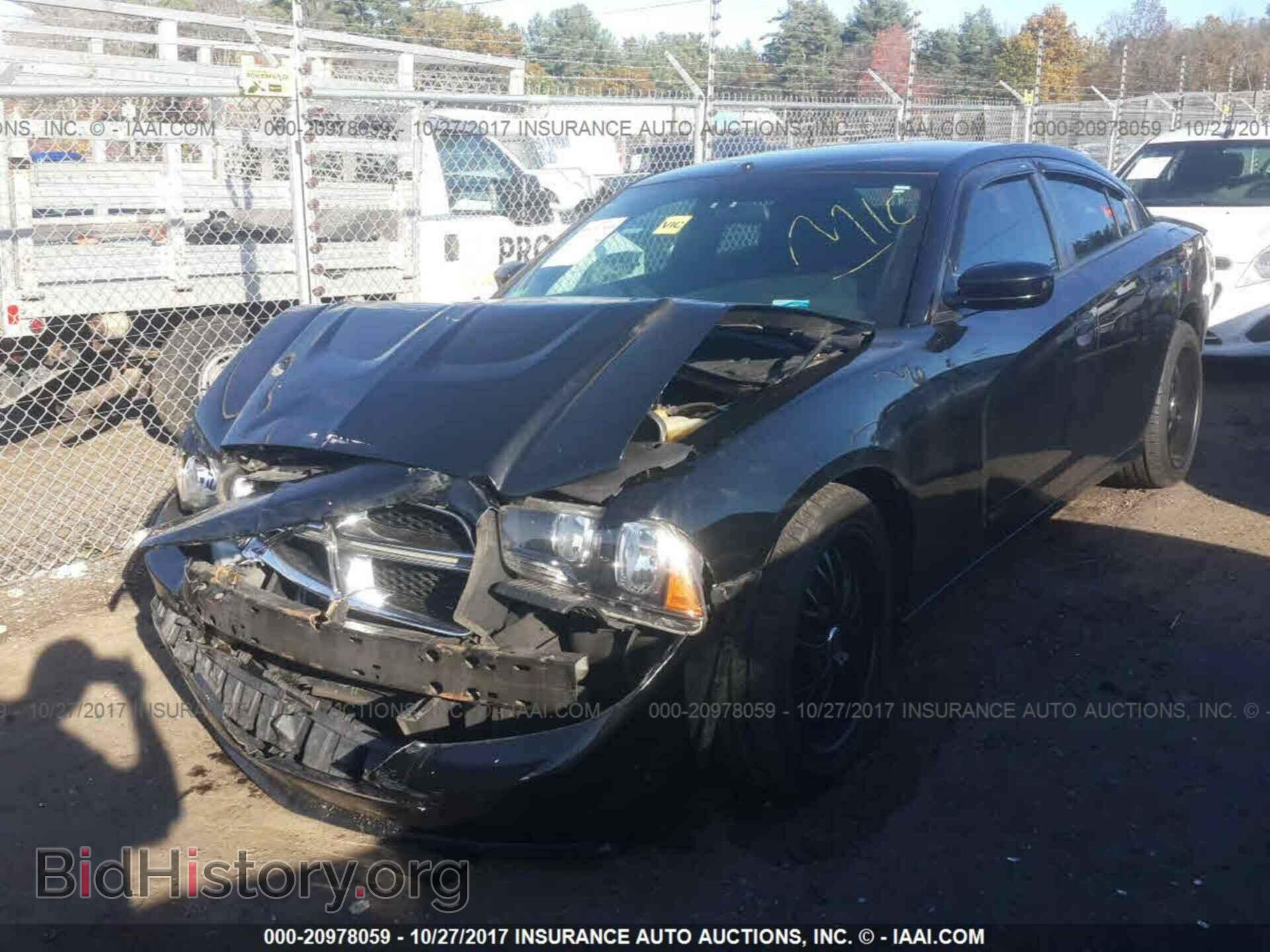 2013 Dodge Charger - VIN: 2C3CDXBG9DH663982 - Photo 2