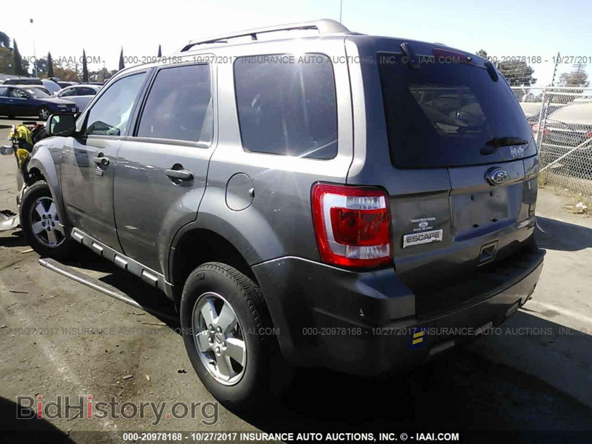 2011 Ford Escape - VIN: 1FMCU0D77BKC08047 - Photo 3