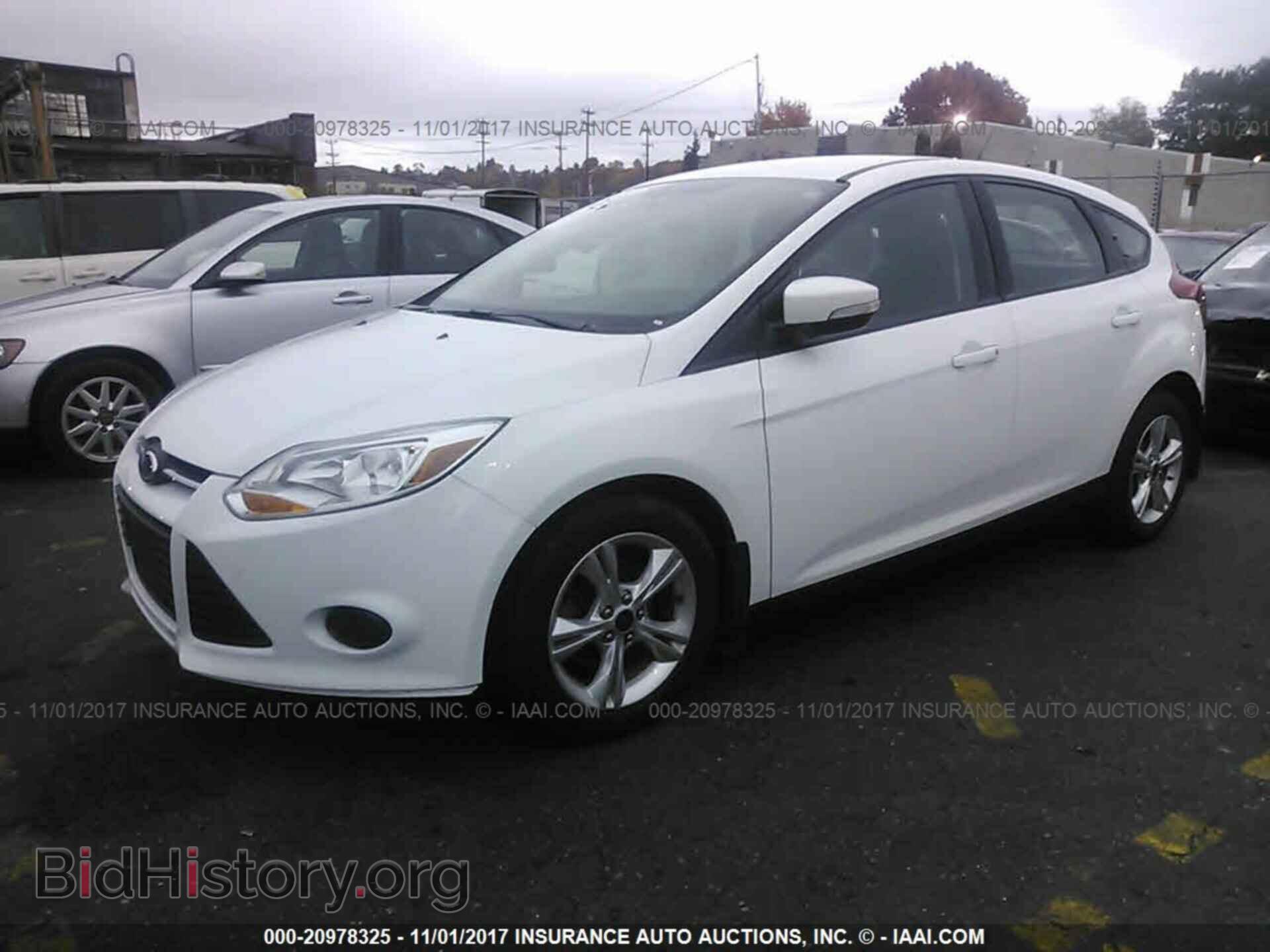 2014 Ford Focus - VIN: 1FADP3K25EL355934 - Фото 2