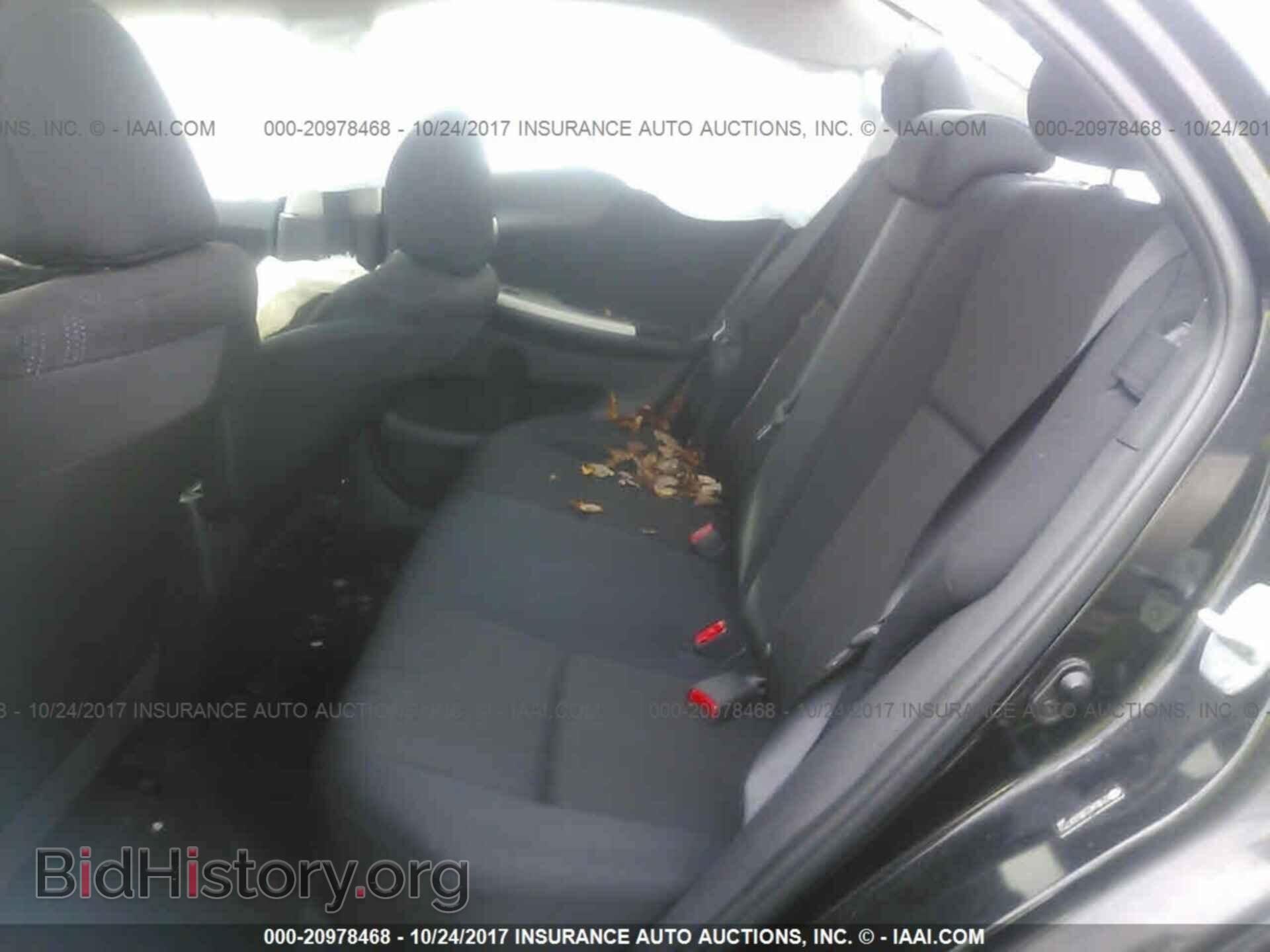 2011 Toyota Corolla - VIN: 2T1BU4EE0BC697753 - Фото 8