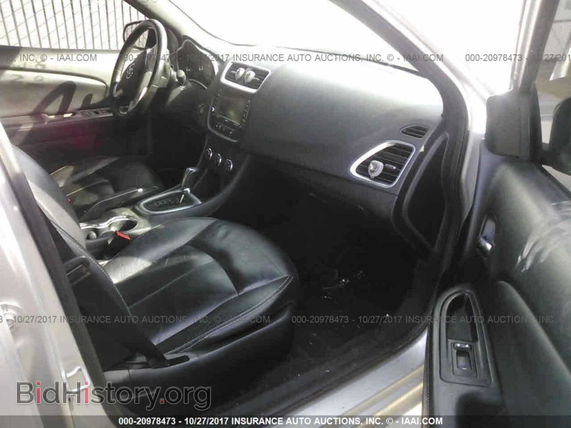 2011 Dodge Avenger - VIN: 1B3BD2FG2BN528823 - Фото 5