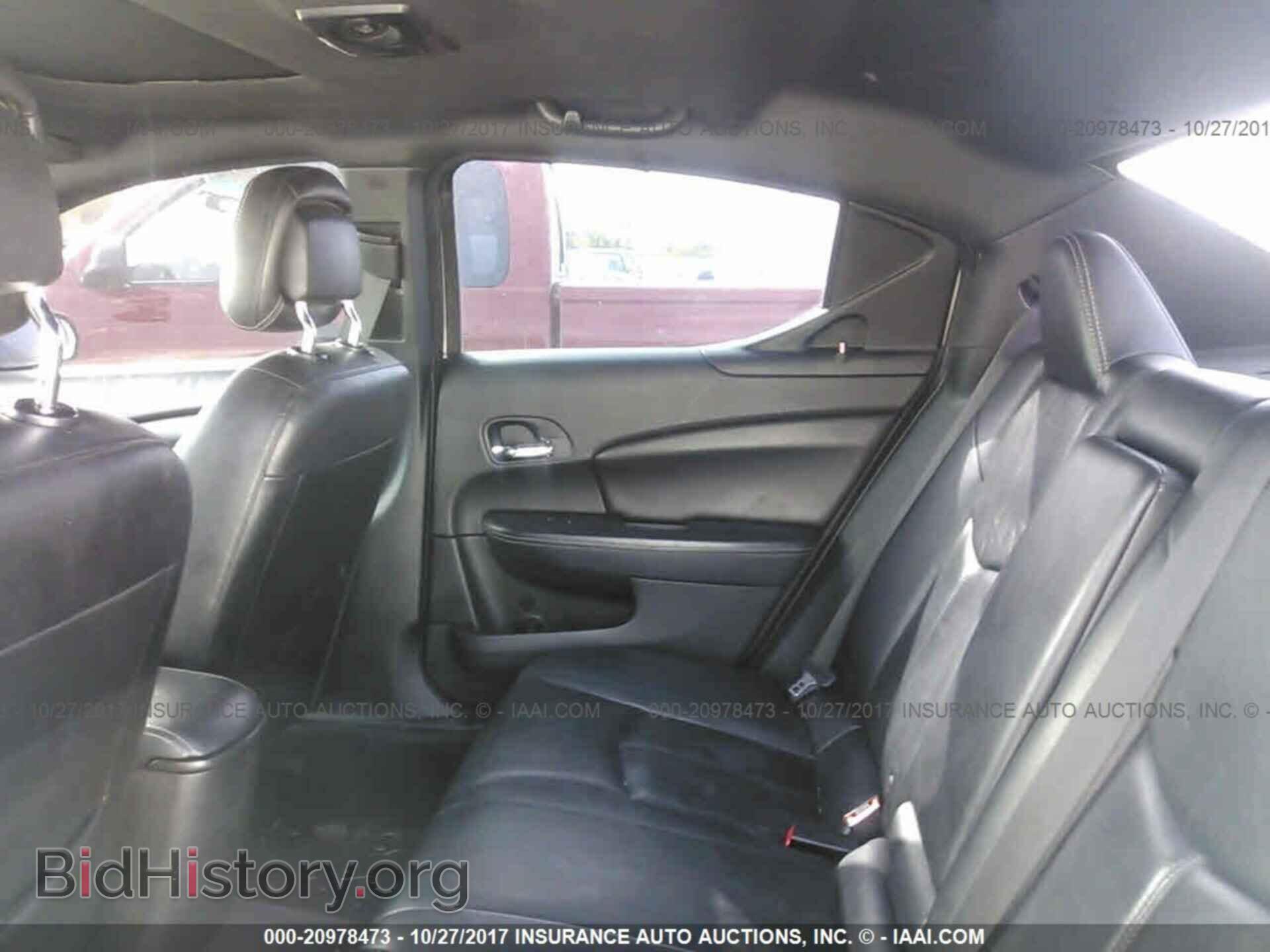 2011 Dodge Avenger - VIN: 1B3BD2FG2BN528823 - Фото 8