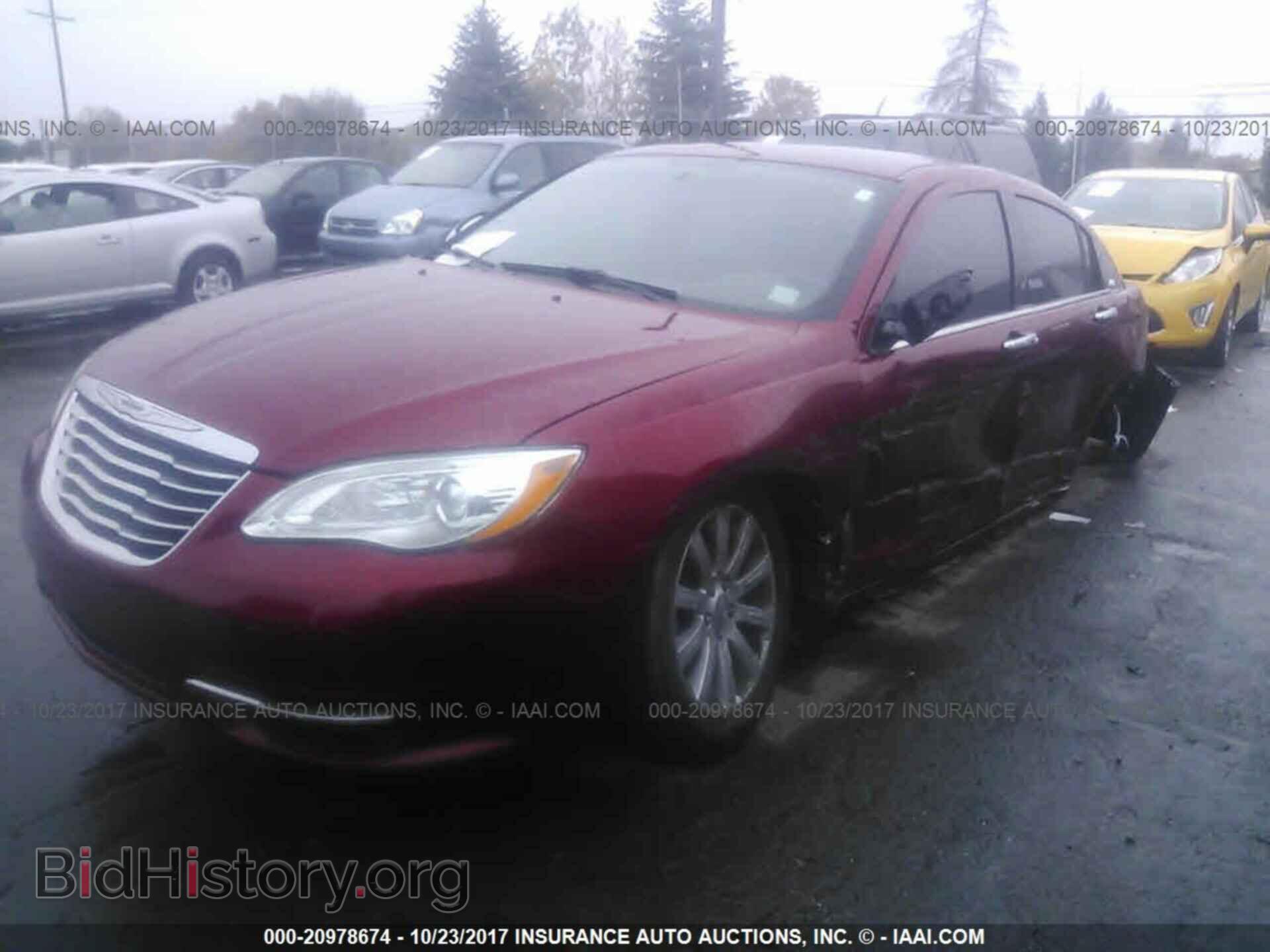 2012 Chrysler 200 - VIN: 1C3CCBBB3CN175966 - Фото 2