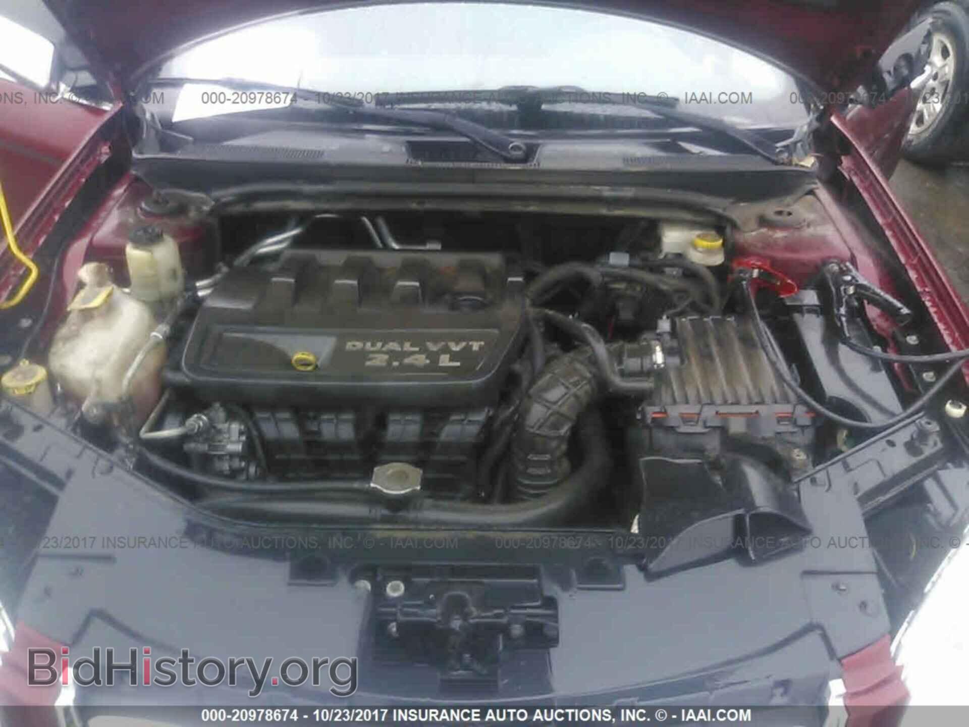 2012 Chrysler 200 - VIN: 1C3CCBBB3CN175966 - Фото 10