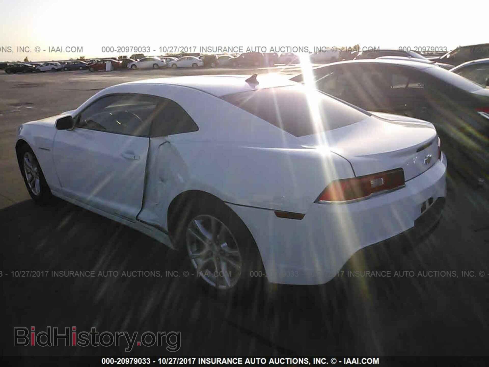 2015 Chevrolet Camaro - VIN: 2G1FB1E30F9218492 - Фото 3