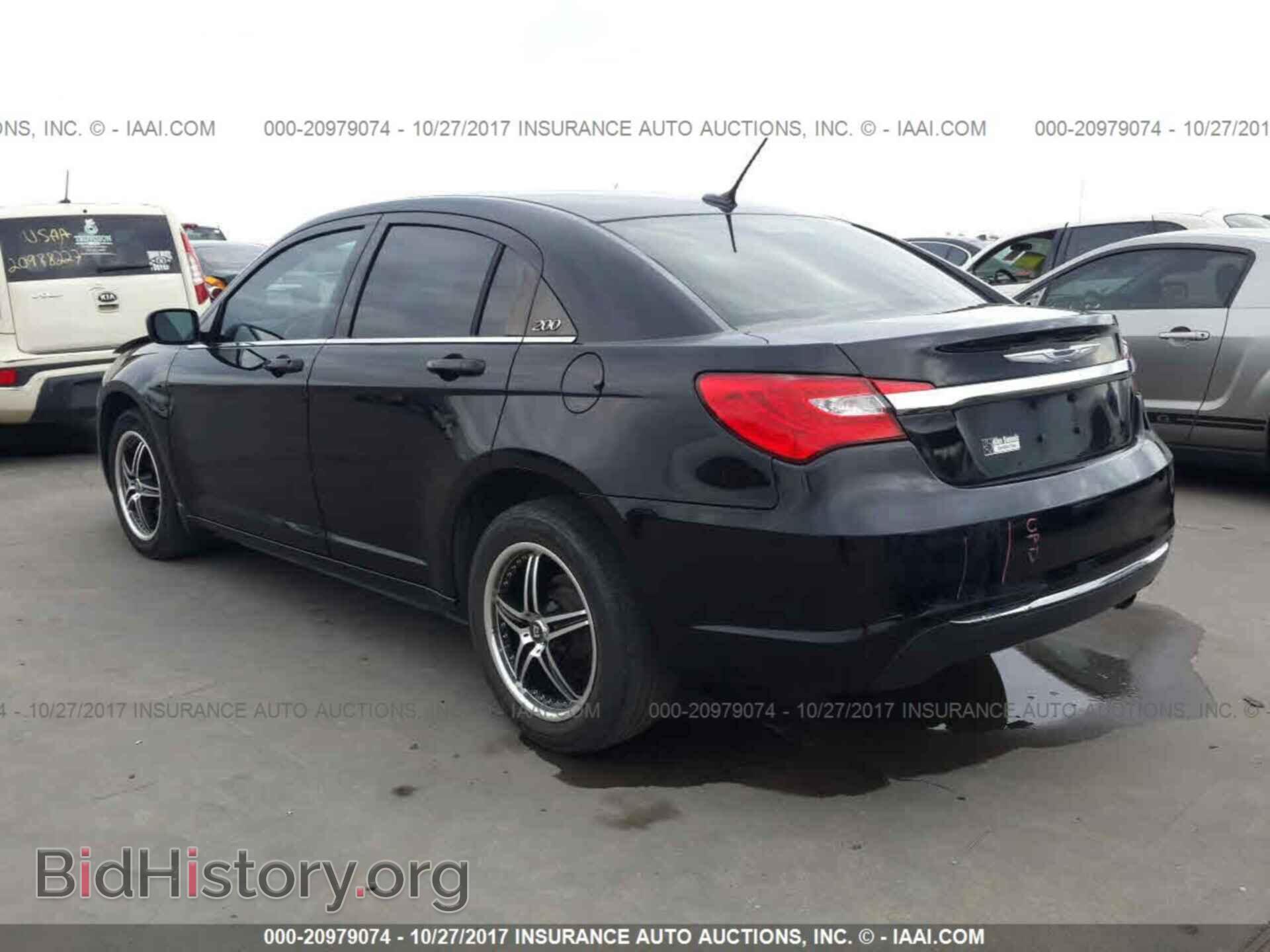 2012 Chrysler 200 - VIN: 1C3CCBBBXCN330206 - Фото 3