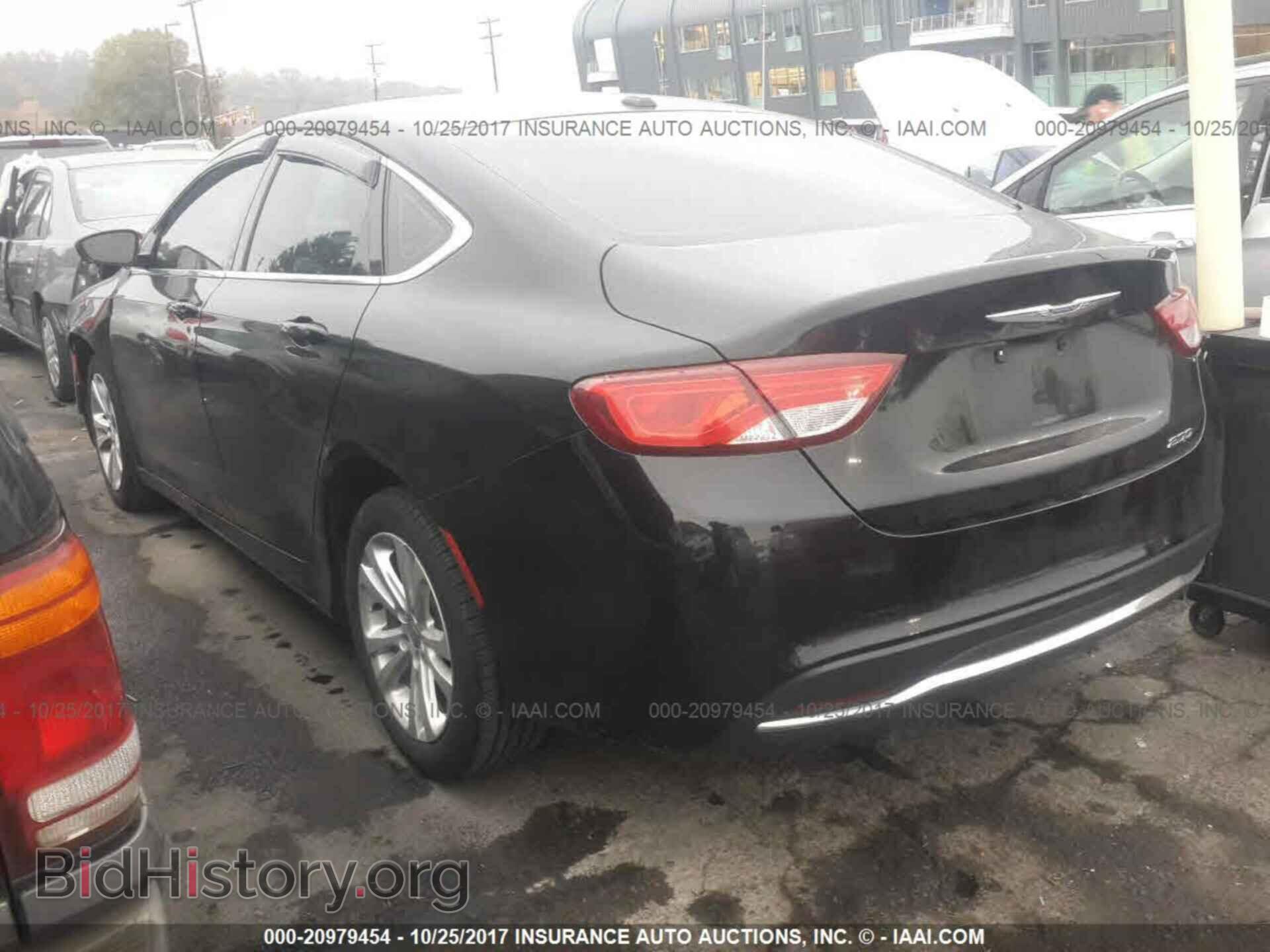 2015 Chrysler 200 - VIN: 1C3CCCAB1FN604064 - Photo 3