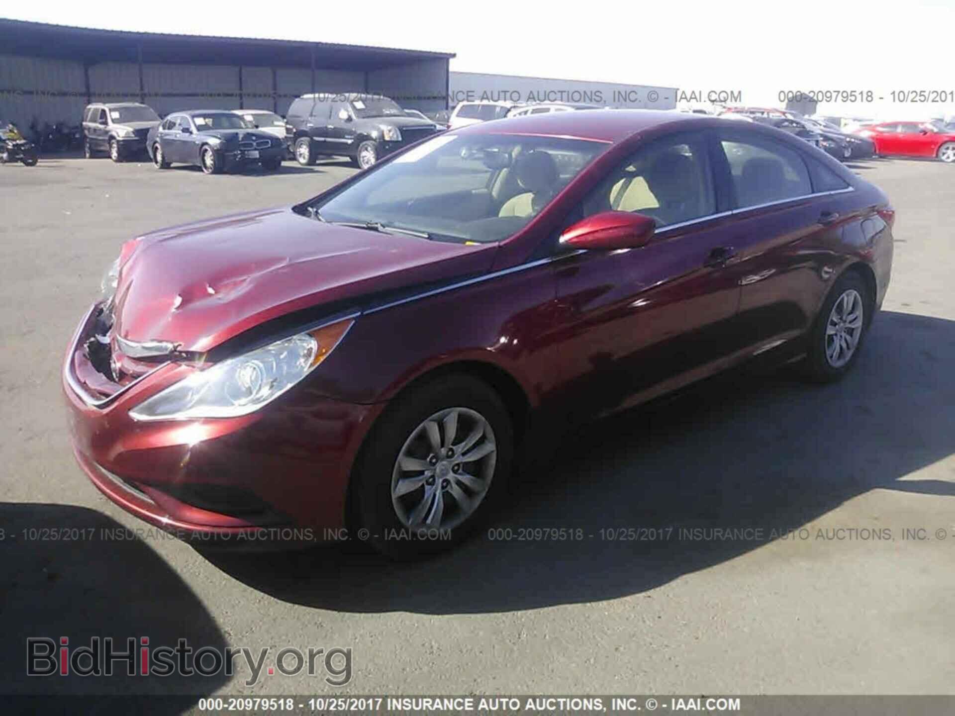 2012 Hyundai Sonata - VIN: 5NPEB4ACXCH439309 - Фото 2