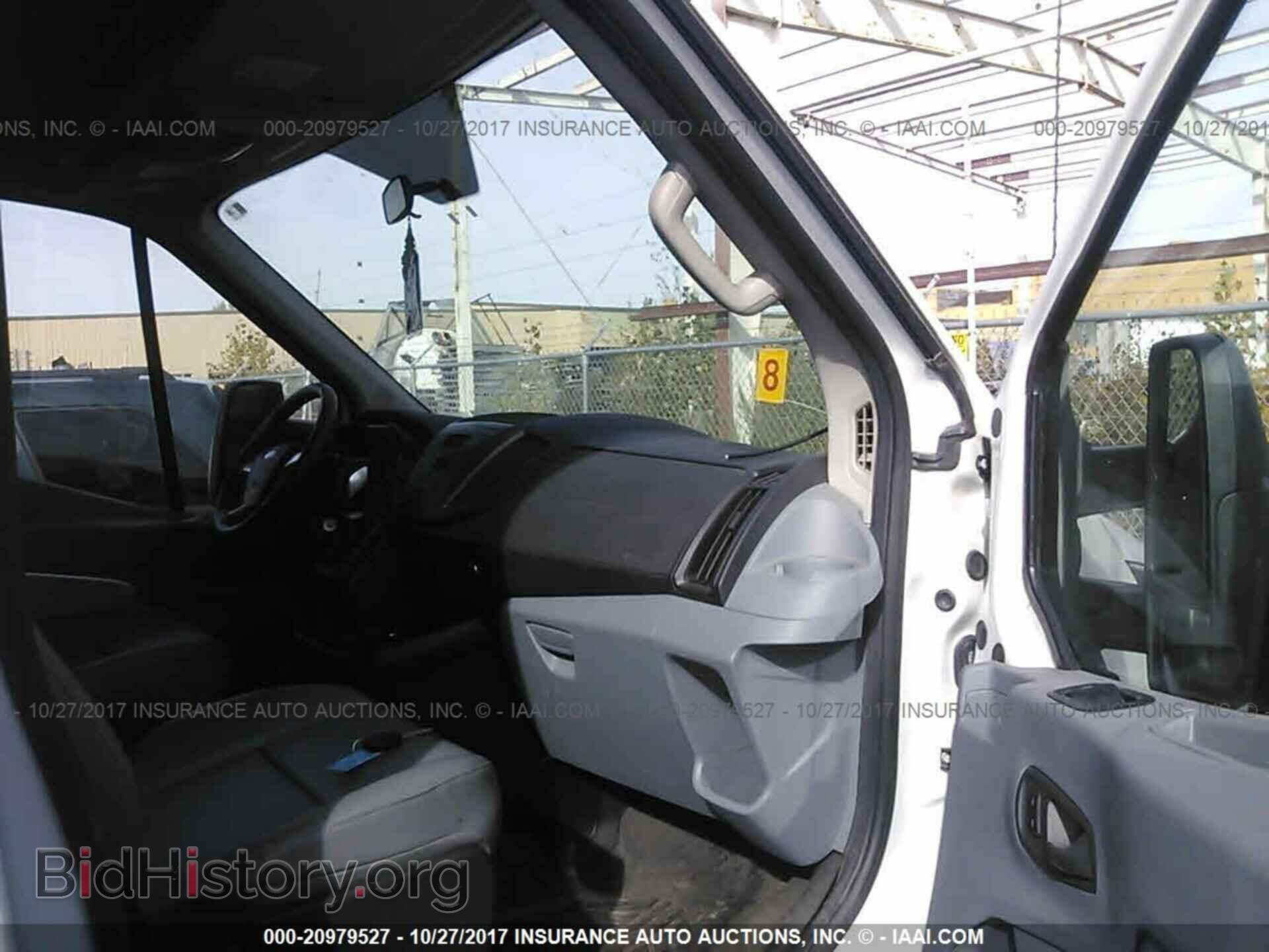 2015 Ford Transit - VIN: 1FTNE1CM8FKA55286 - Фото 5