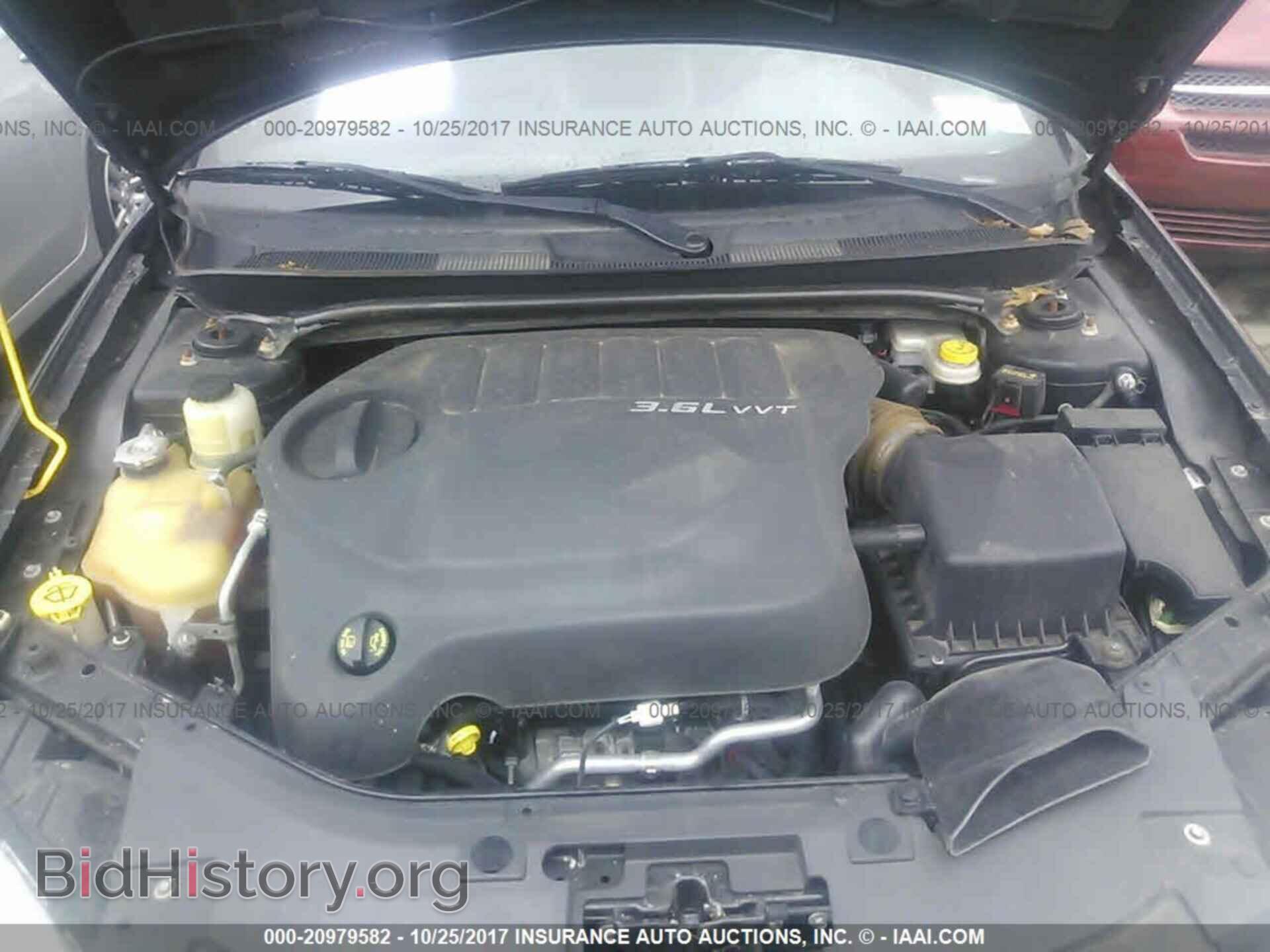 2014 Chrysler 200 - VIN: 1C3CCBCG4EN135599 - Photo 10
