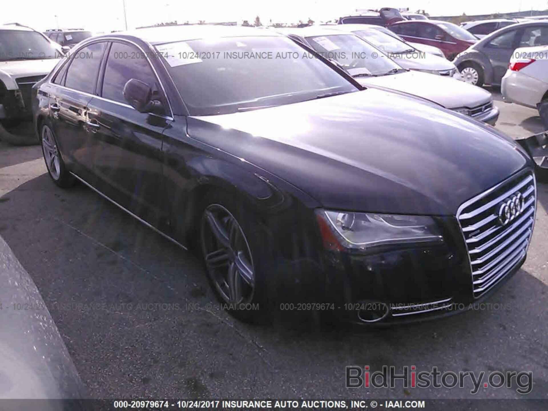 Photo WAUAVAFDXCN005877 - Audi A8 2012