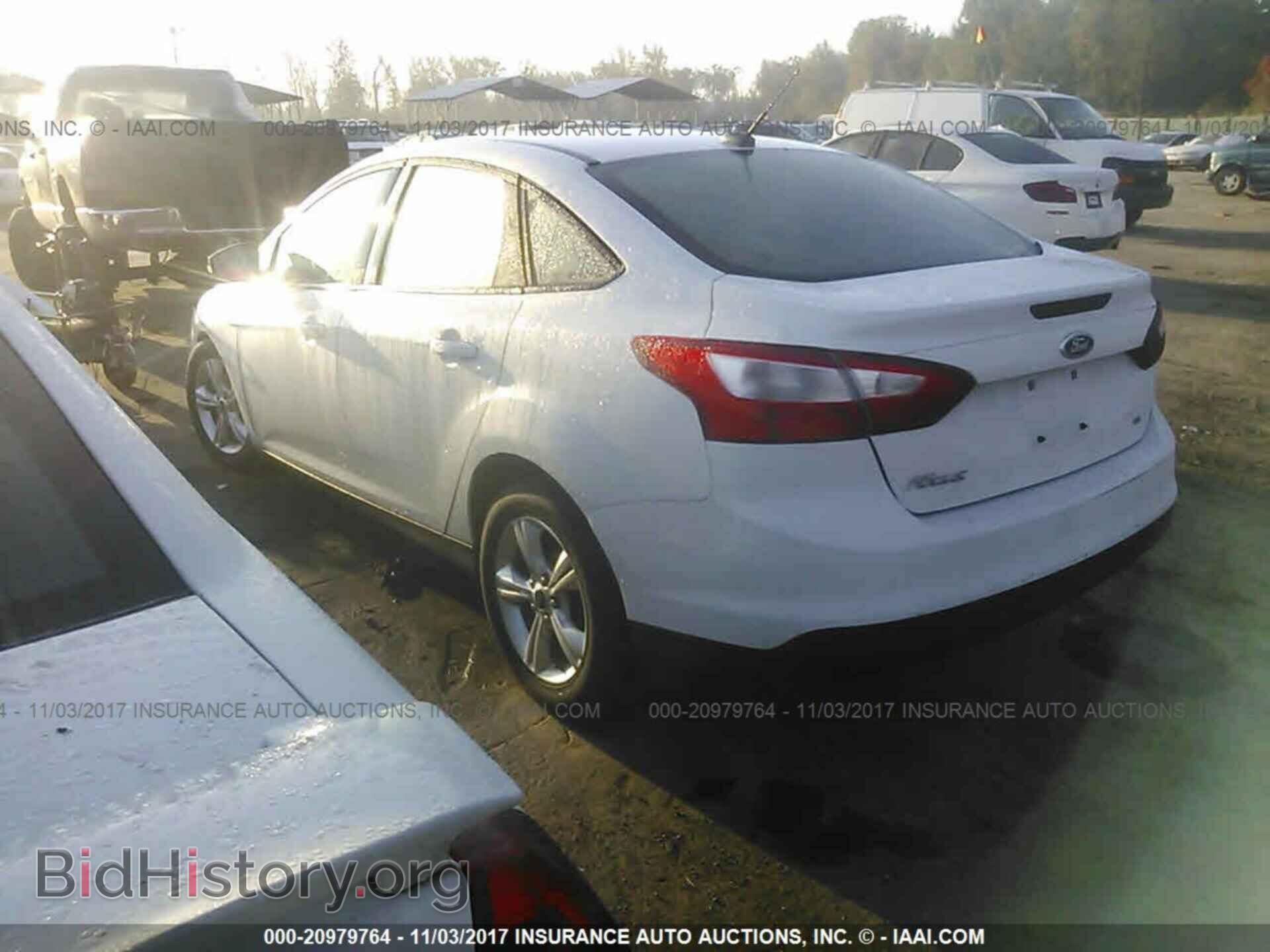 2013 Ford Focus - VIN: 1FADP3F24DL341726 - Photo 3
