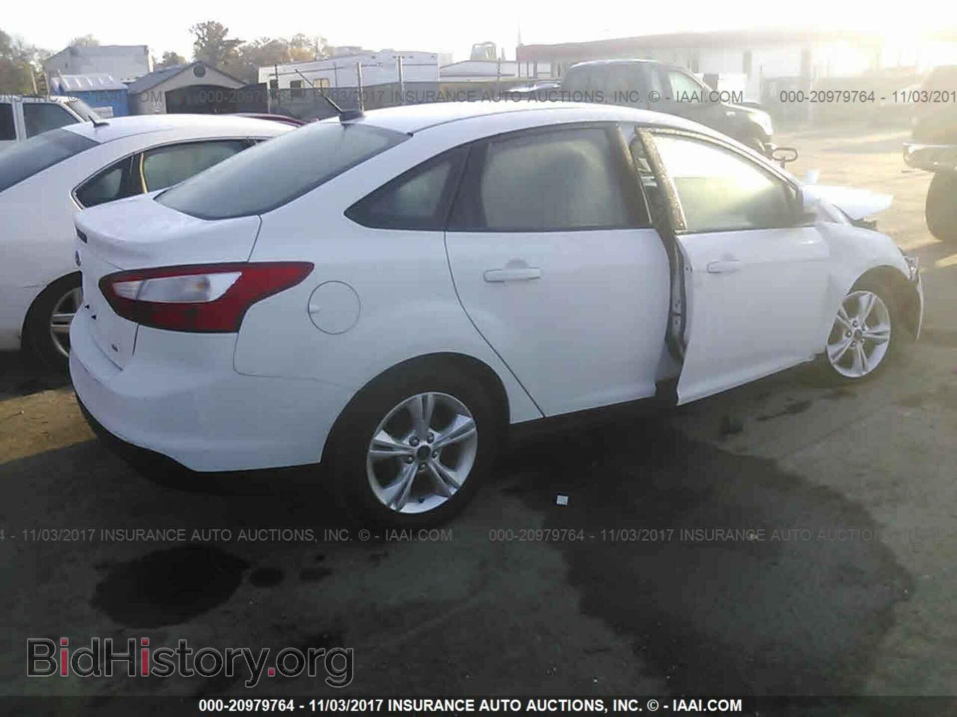 2013 Ford Focus - VIN: 1FADP3F24DL341726 - Photo 4
