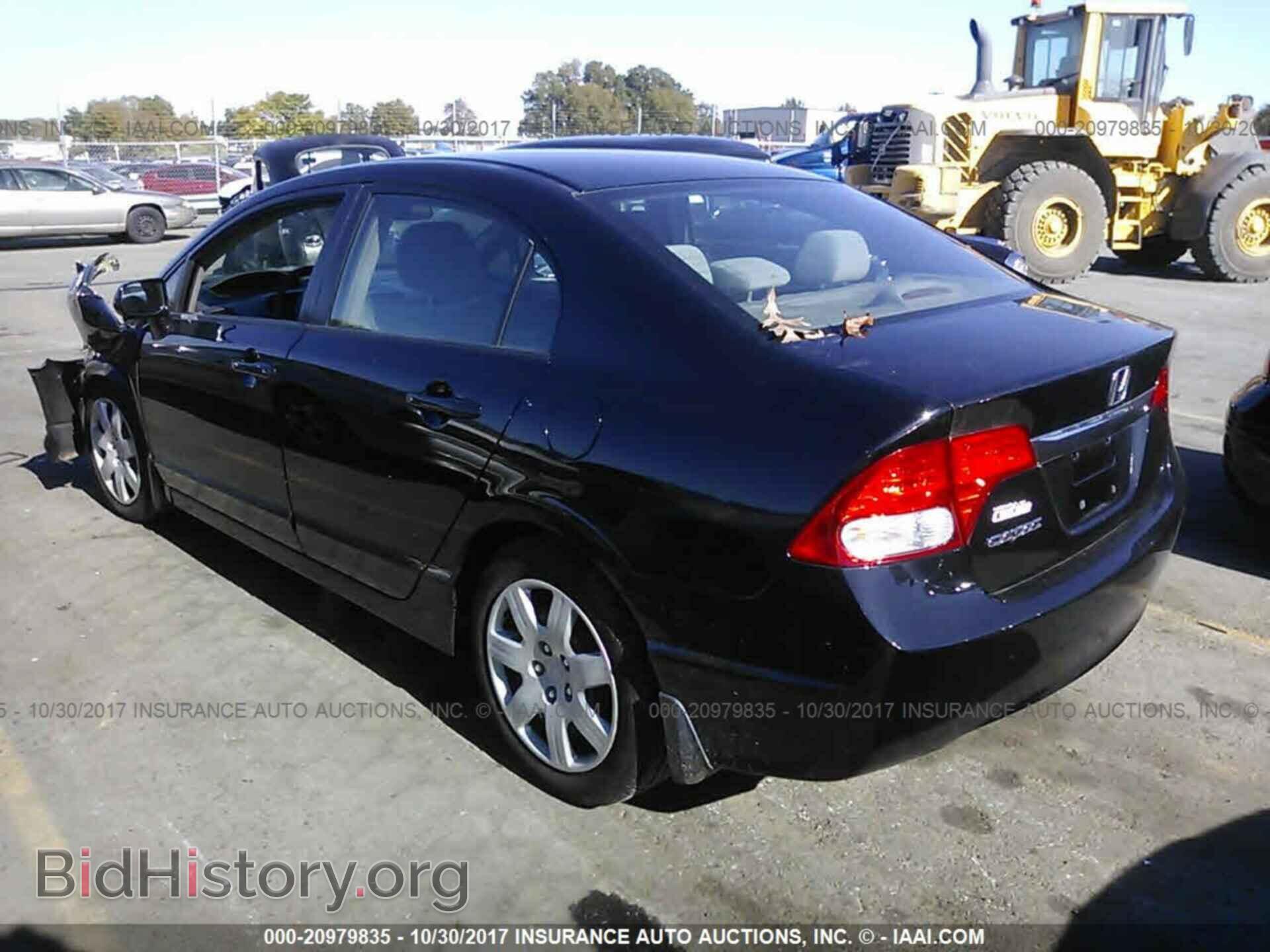 2011 Honda Civic - VIN: 2HGFA1F50BH303912 - Photo 3