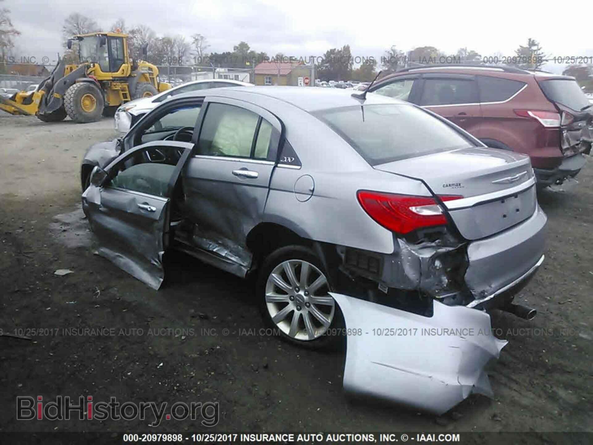 2014 Chrysler 200 - VIN: 1C3CCBCG8EN100399 - Фото 3