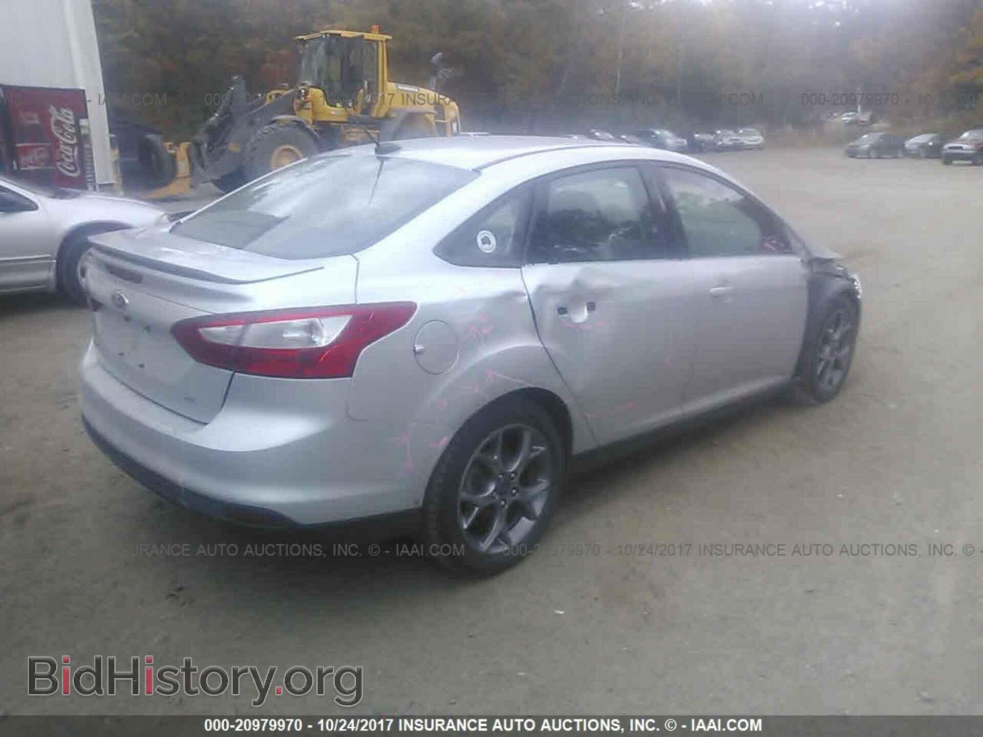 2013 Ford Focus - VIN: 1FADP3F25DL153040 - Photo 4