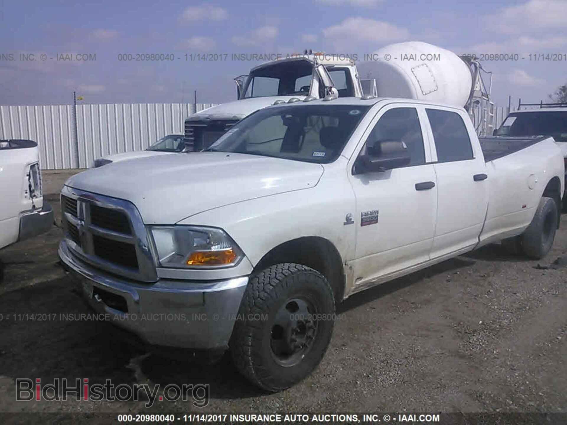 2012 Dodge Ram 3500 - VIN: 3C63DRGL2CG132061 - Фото 2