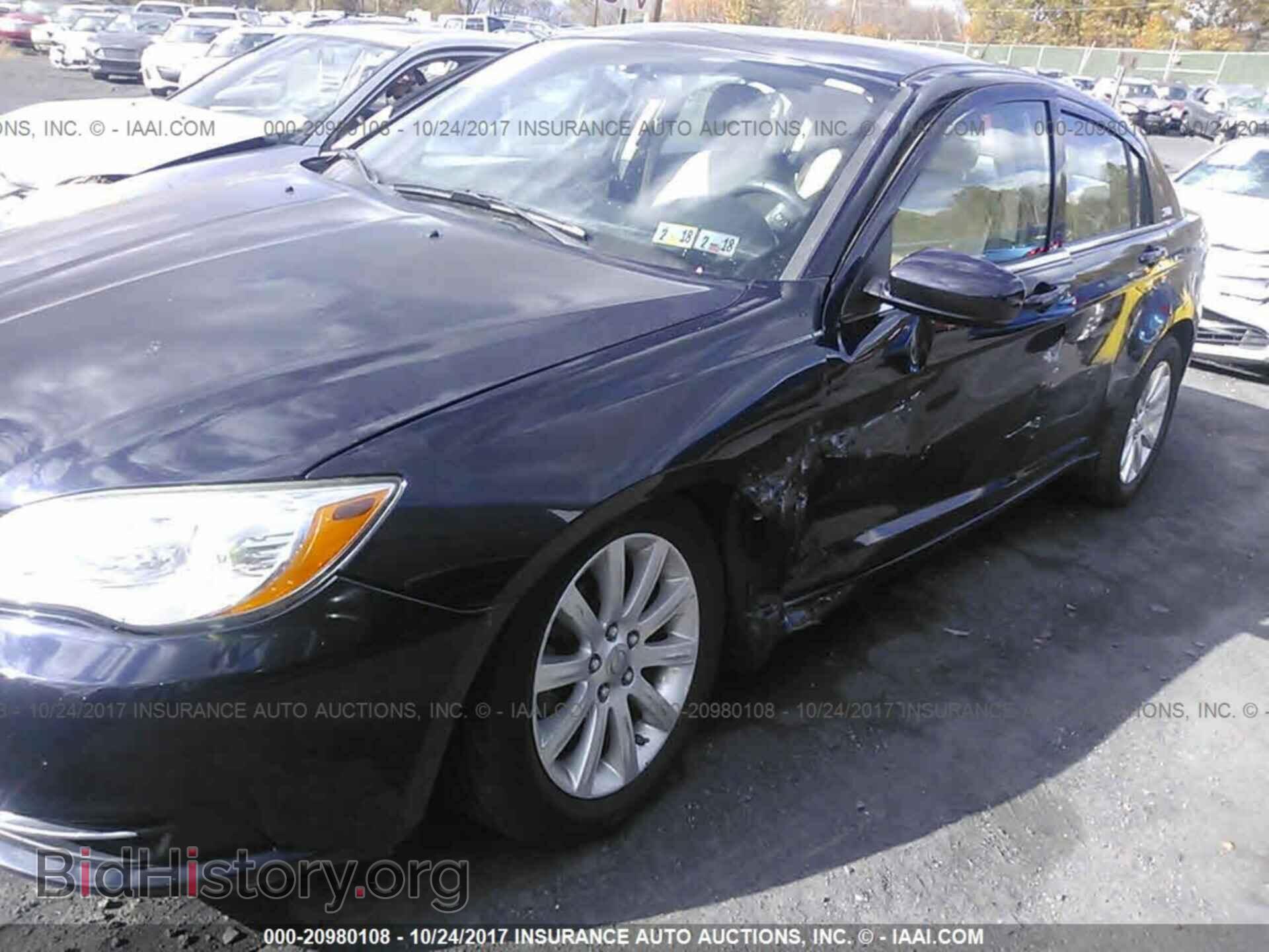 2011 Chrysler 200 - VIN: 1C3BC1FG2BN519801 - Фото 6