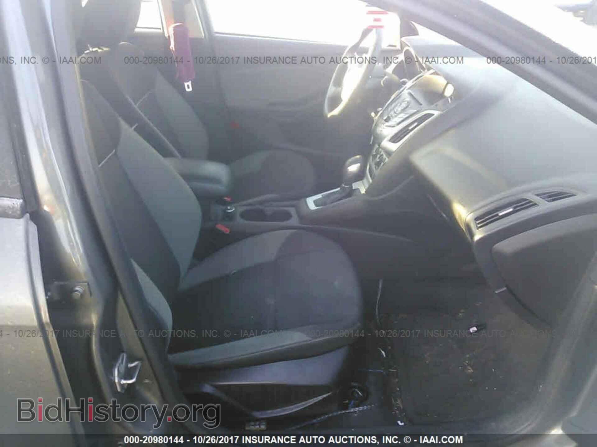 2012 Ford Focus - VIN: 1FAHP3F22CL399897 - Фото 5