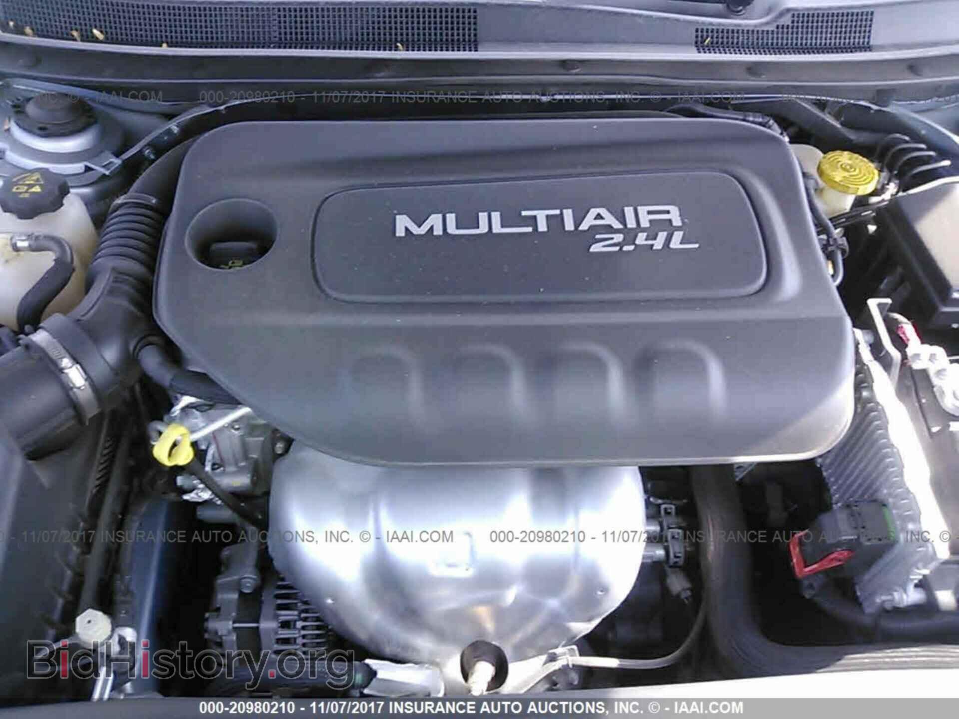 2015 Chrysler 200 - VIN: 1C3CCCAB3FN606012 - Photo 10