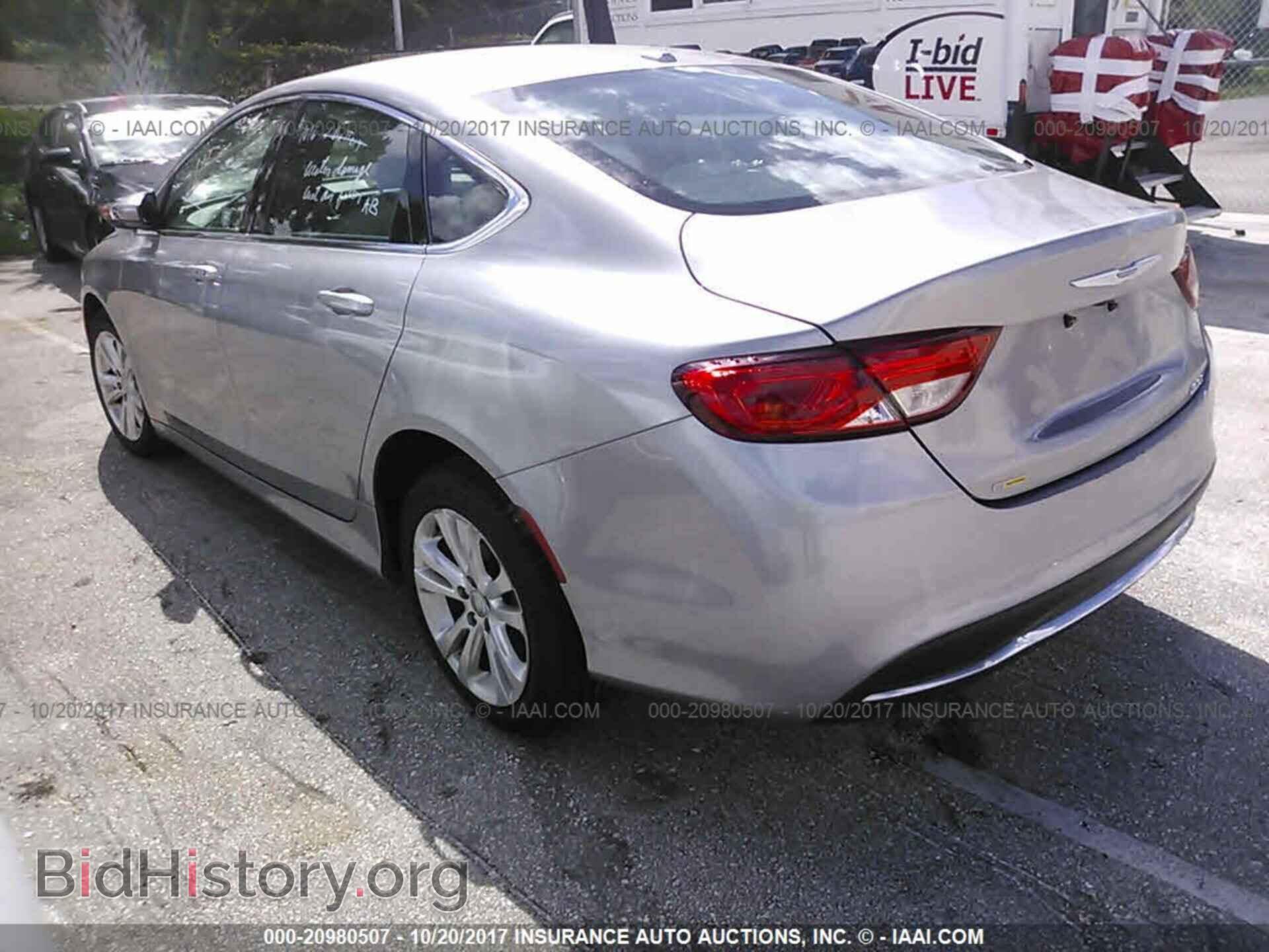 2016 Chrysler 200 - VIN: 1C3CCCAB8GN127618 - Photo 3