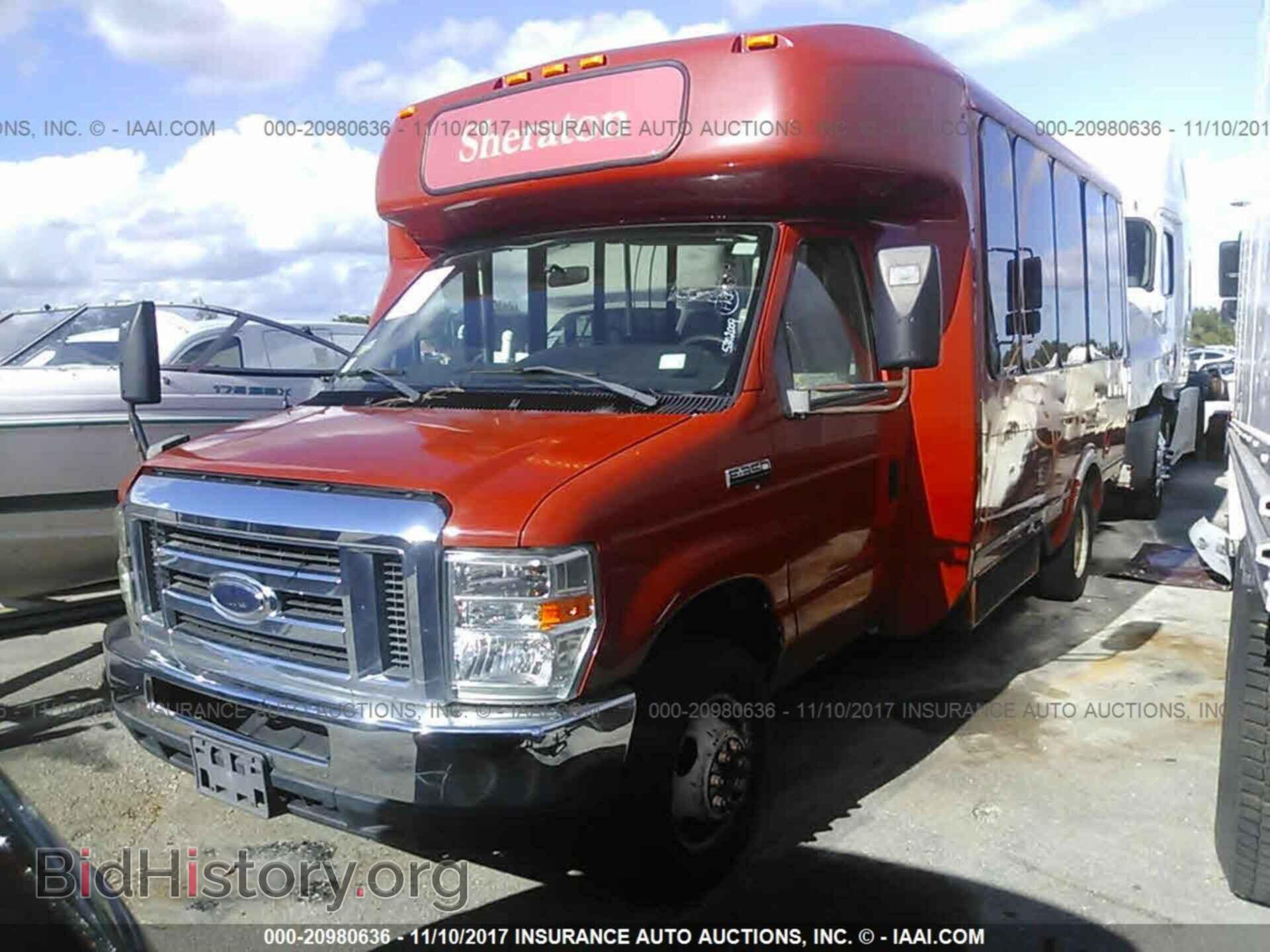 2011 Ford Econoline - VIN: 1FDEE3FS4BDB00479 - Photo 2