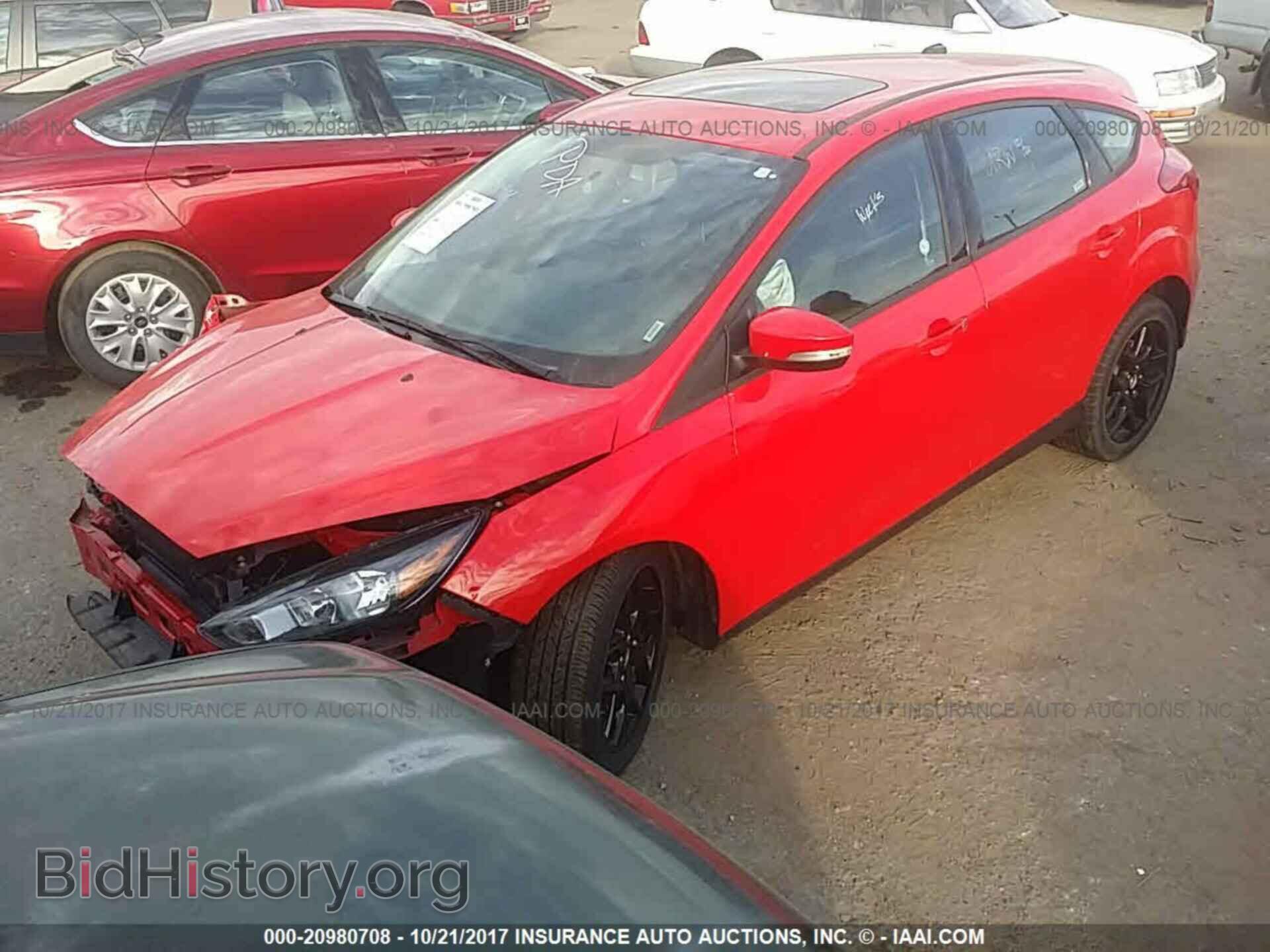 2016 Ford Focus - VIN: 1FADP3K20GL307678 - Фото 2