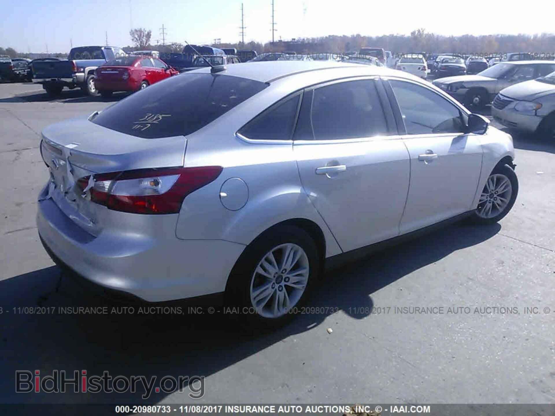 2012 Ford Focus - VIN: 1FAHP3H26CL317392 - Фото 4