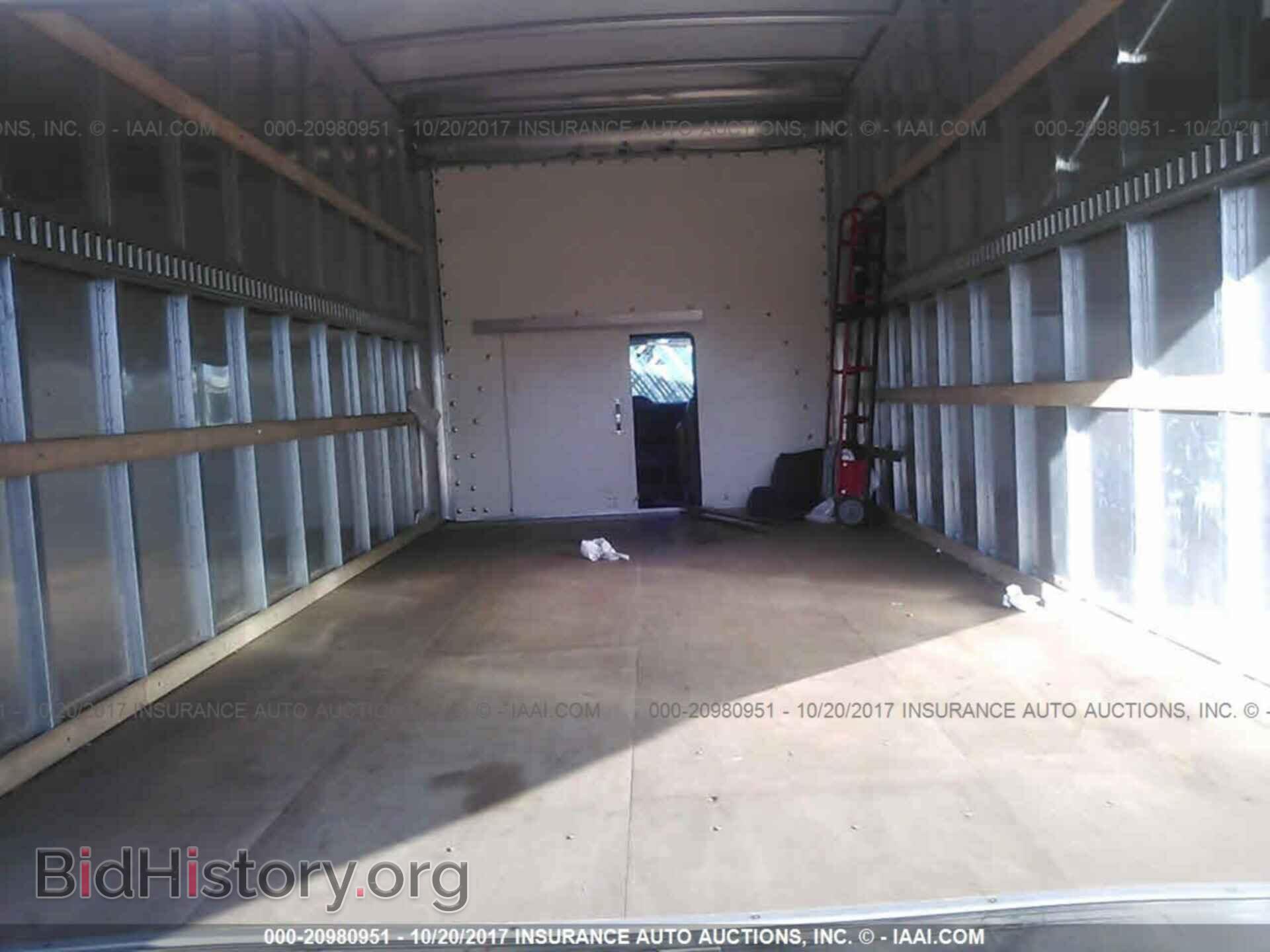 2017 Ford Econoline - VIN: 1FDWE3FS6HDC44788 - Photo 7