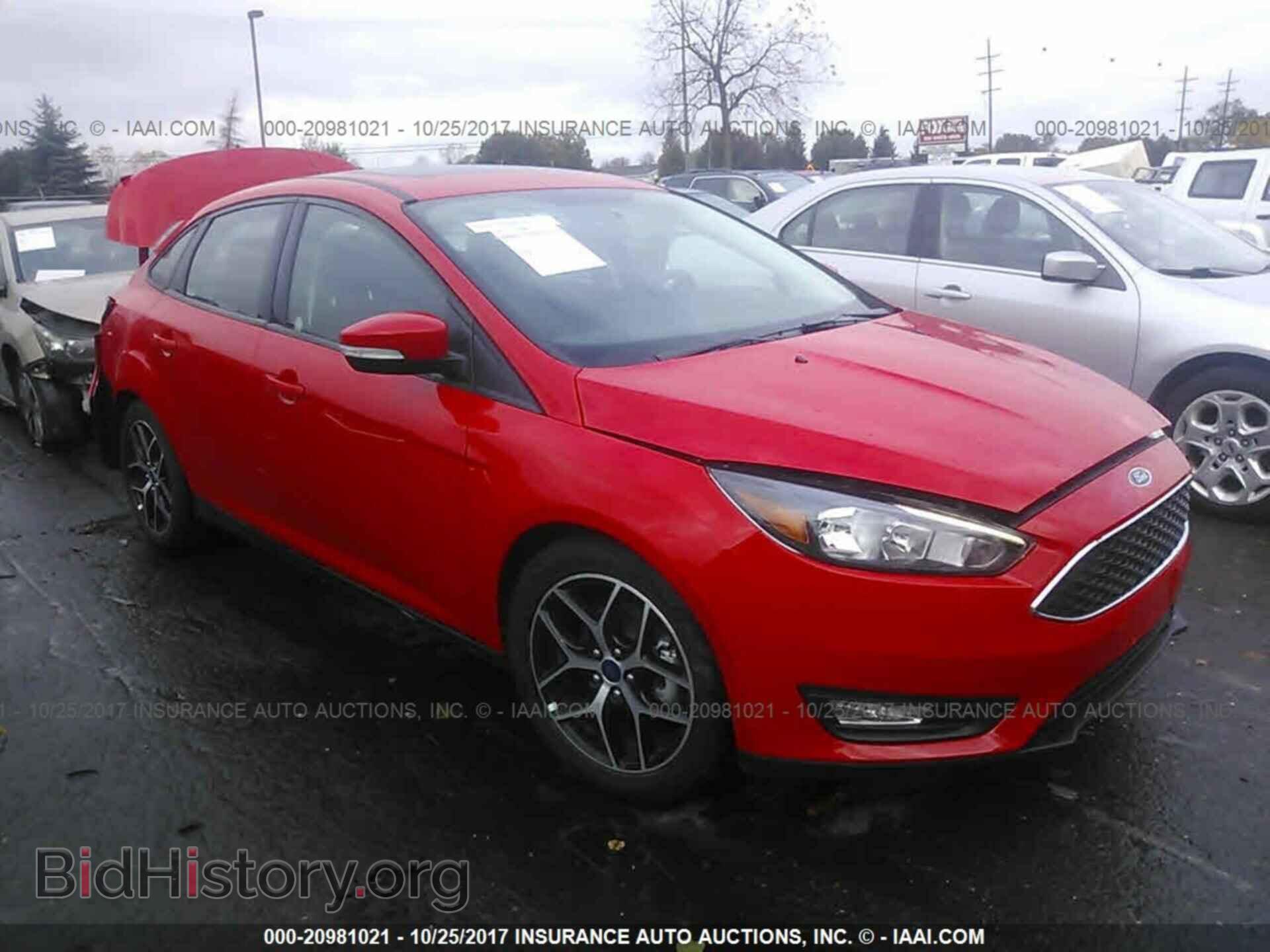 Photo 1FADP3H2XHL287108 - Ford Focus 2017