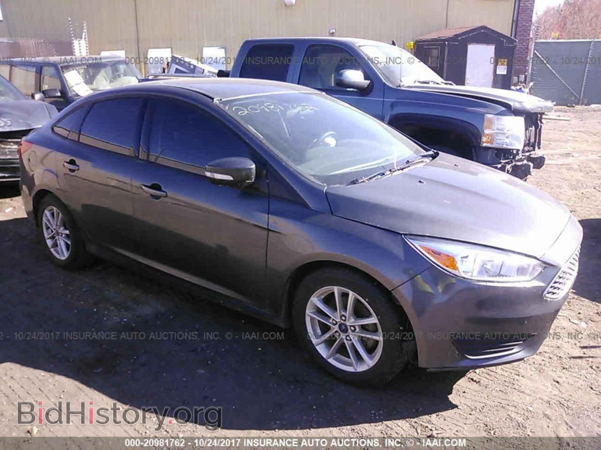 Фотография 1FADP3F29GL238998 - Ford Focus 2016