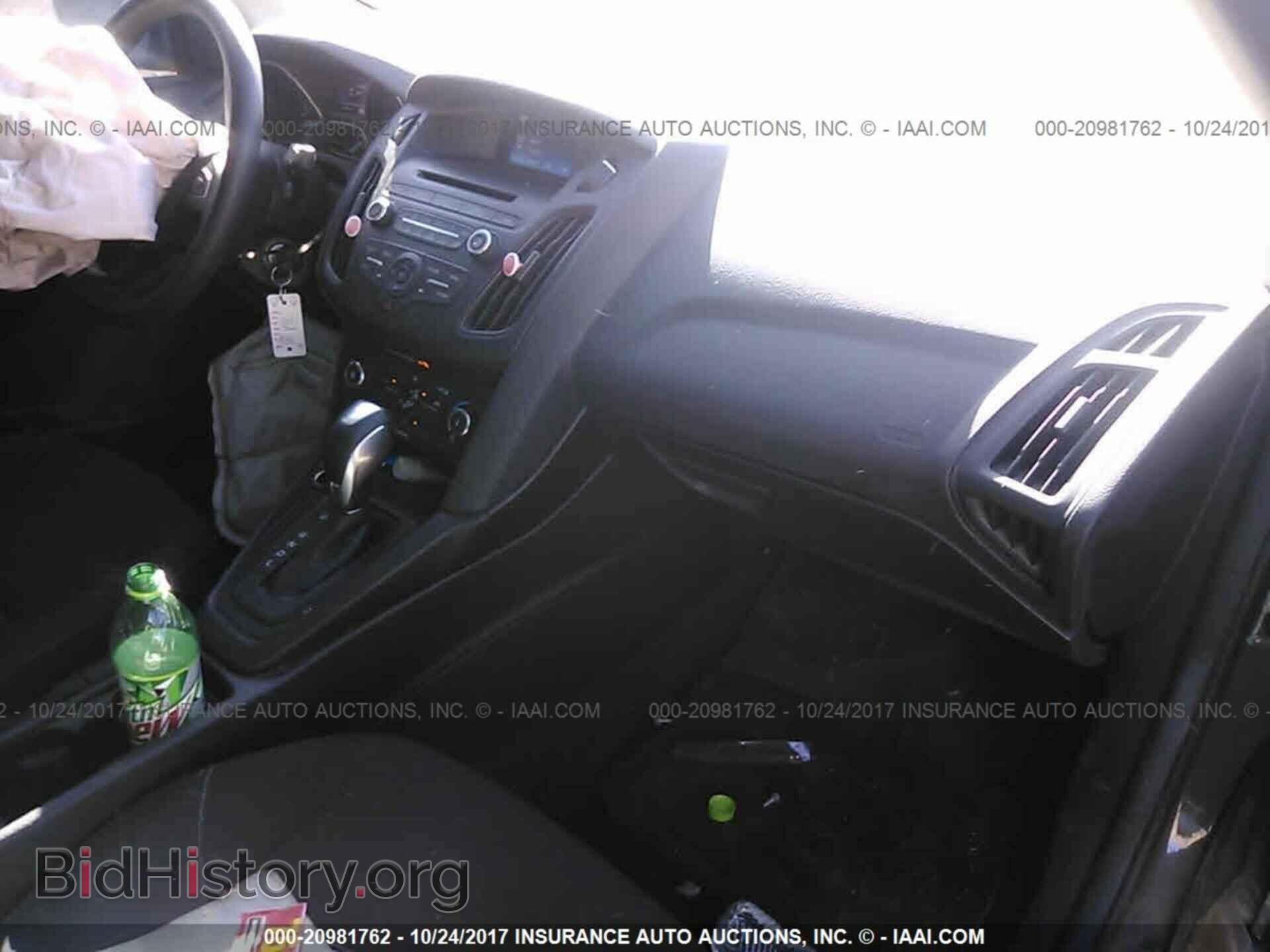 2016 Ford Focus - VIN: 1FADP3F29GL238998 - Фото 5