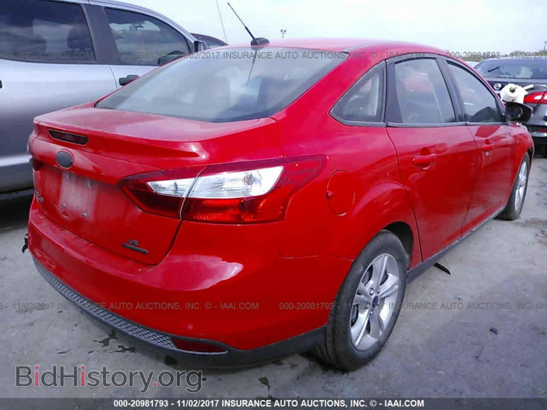 2014 Ford Focus - VIN: 1FADP3F27EL460274 - Фото 4