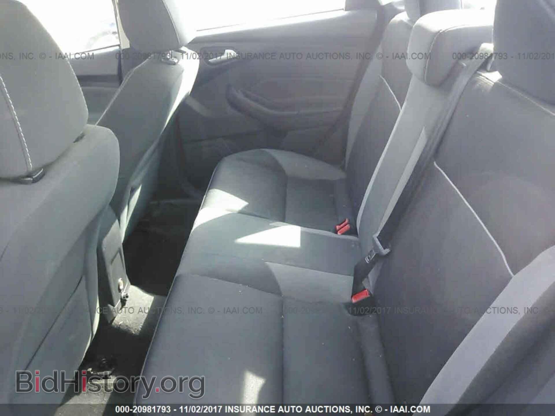 2014 Ford Focus - VIN: 1FADP3F27EL460274 - Фото 8