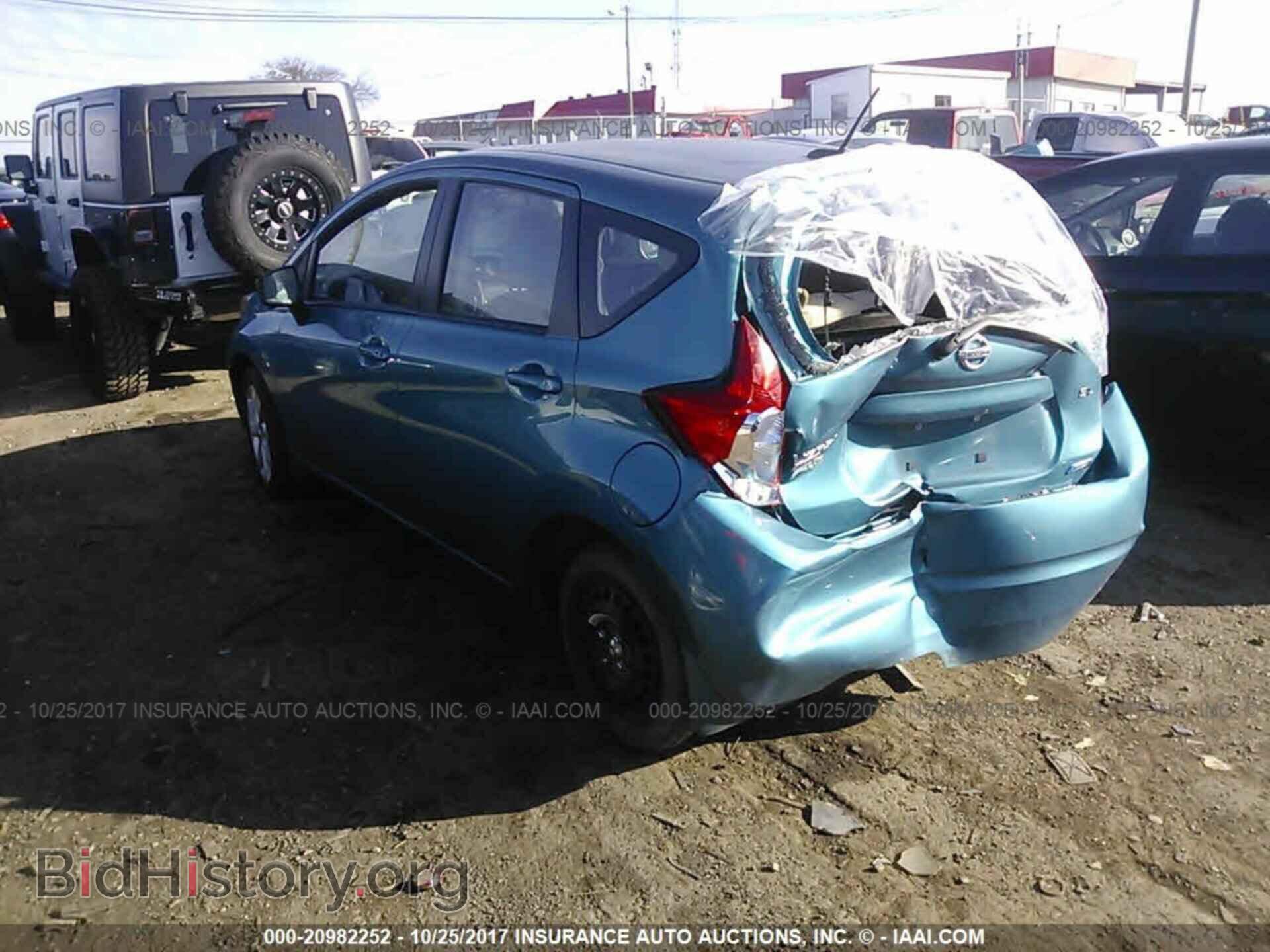 2015 Nissan Versa note - VIN: 3N1CE2CP0FL442519 - Фото 3