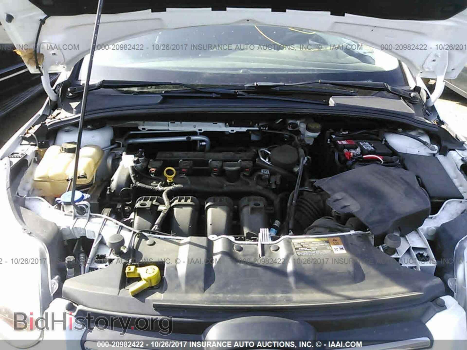2014 Ford Focus - VIN: 1FADP3F28EL193128 - Photo 10