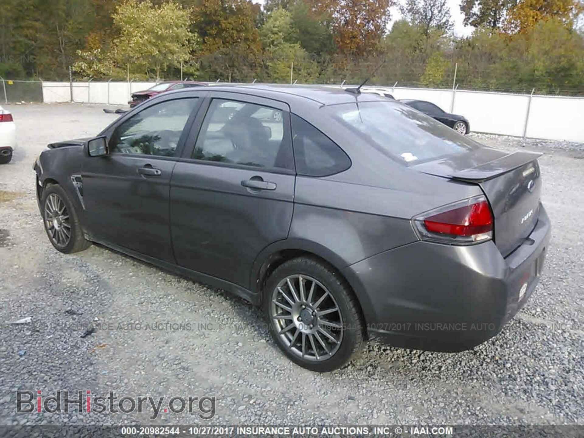 2011 Ford Focus - VIN: 1FAHP3GN0BW201601 - Фото 3