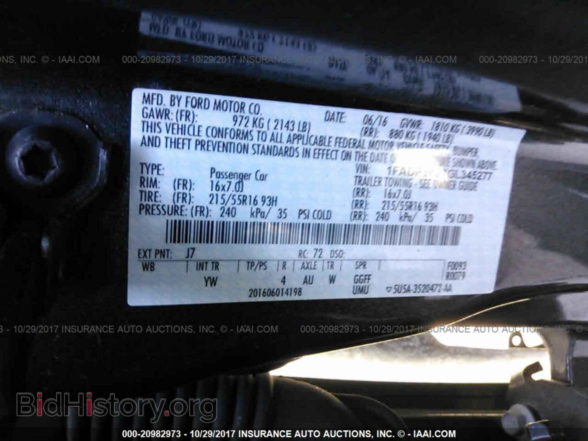 2016 Ford Focus - VIN: 1FADP3K27GL345277 - Photo 9