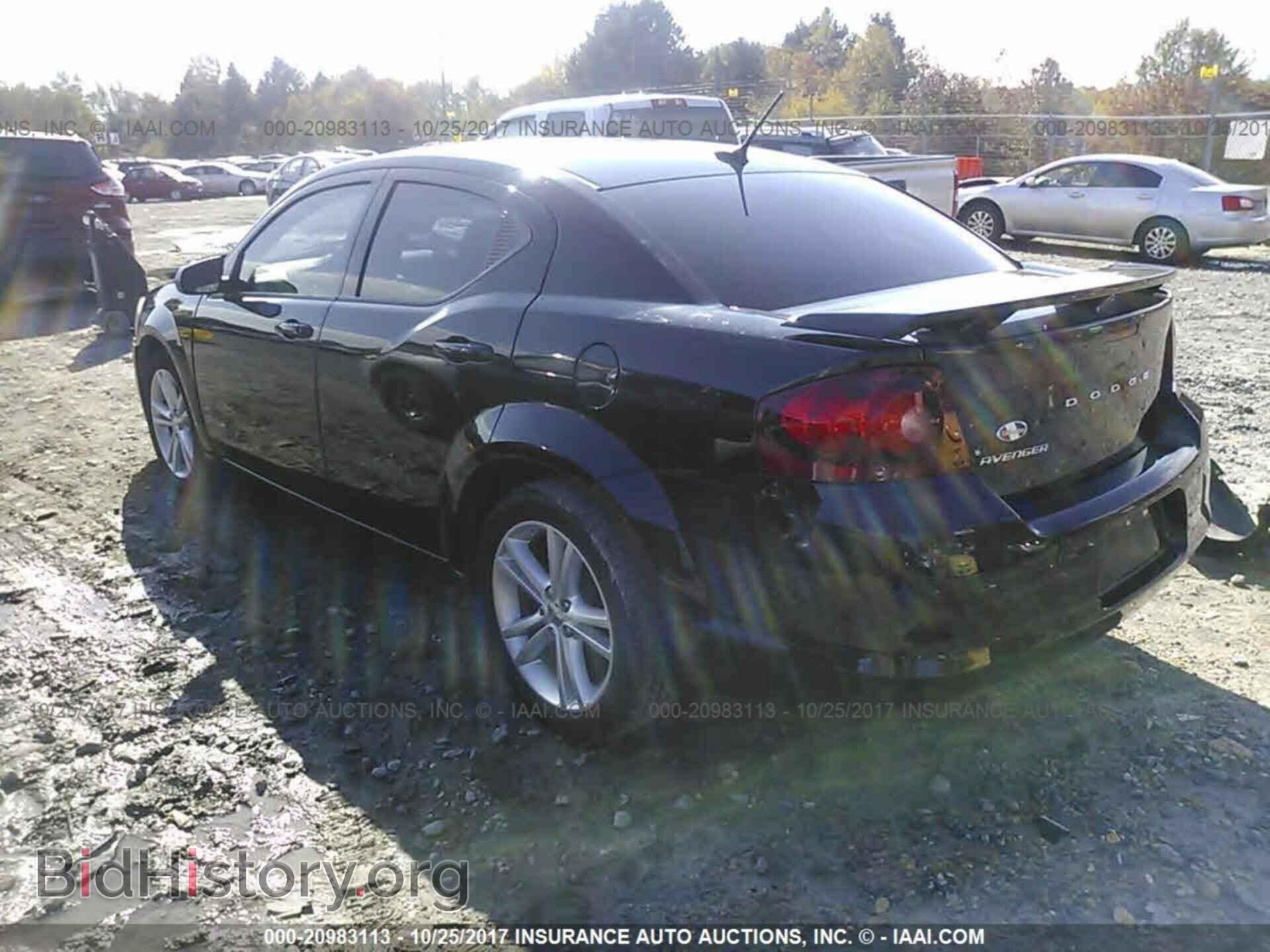 2014 Dodge Avenger - VIN: 1C3CDZAB4EN116550 - Photo 3