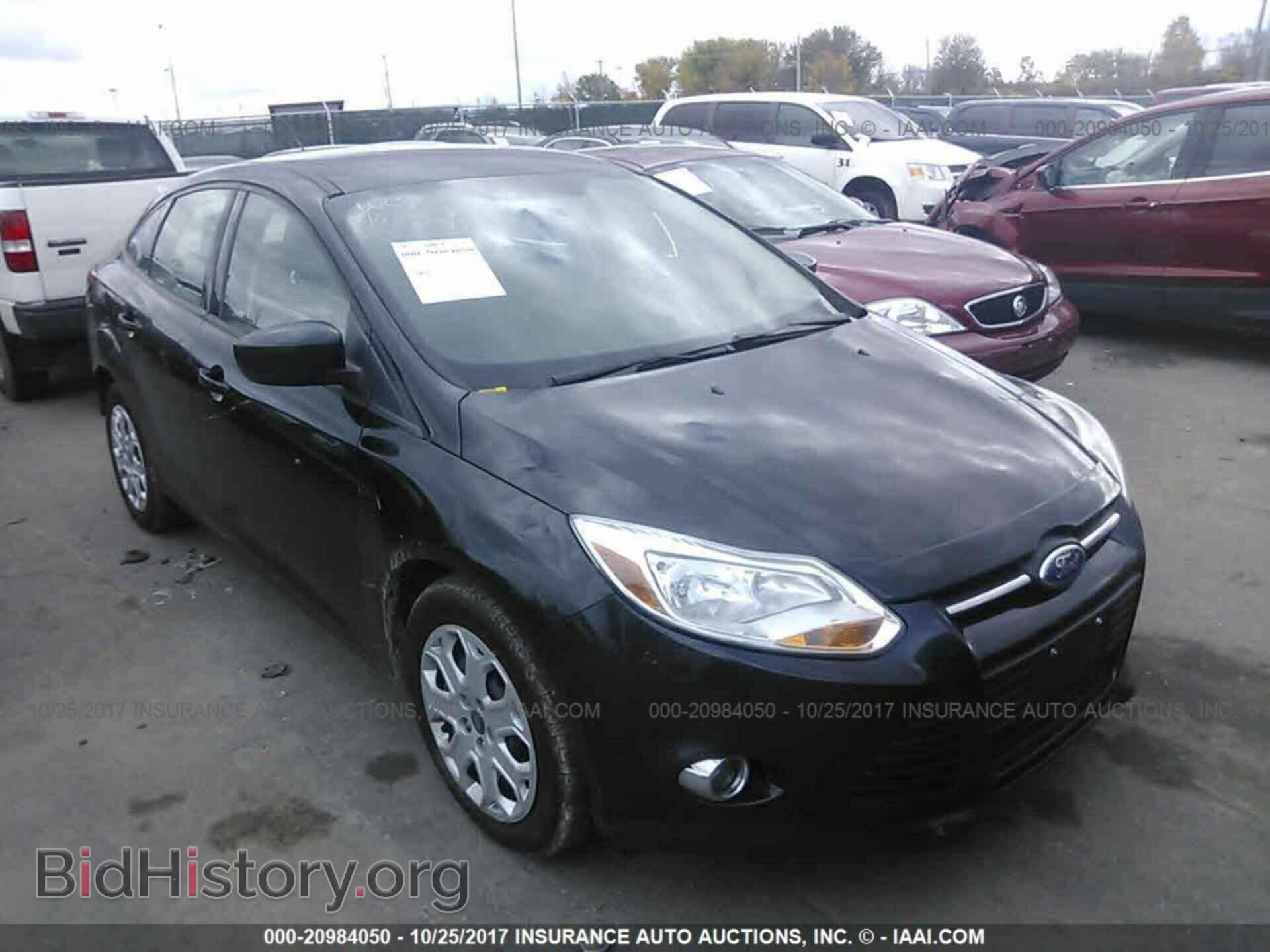 Photo 1FAHP3F20CL323708 - Ford Focus 2012