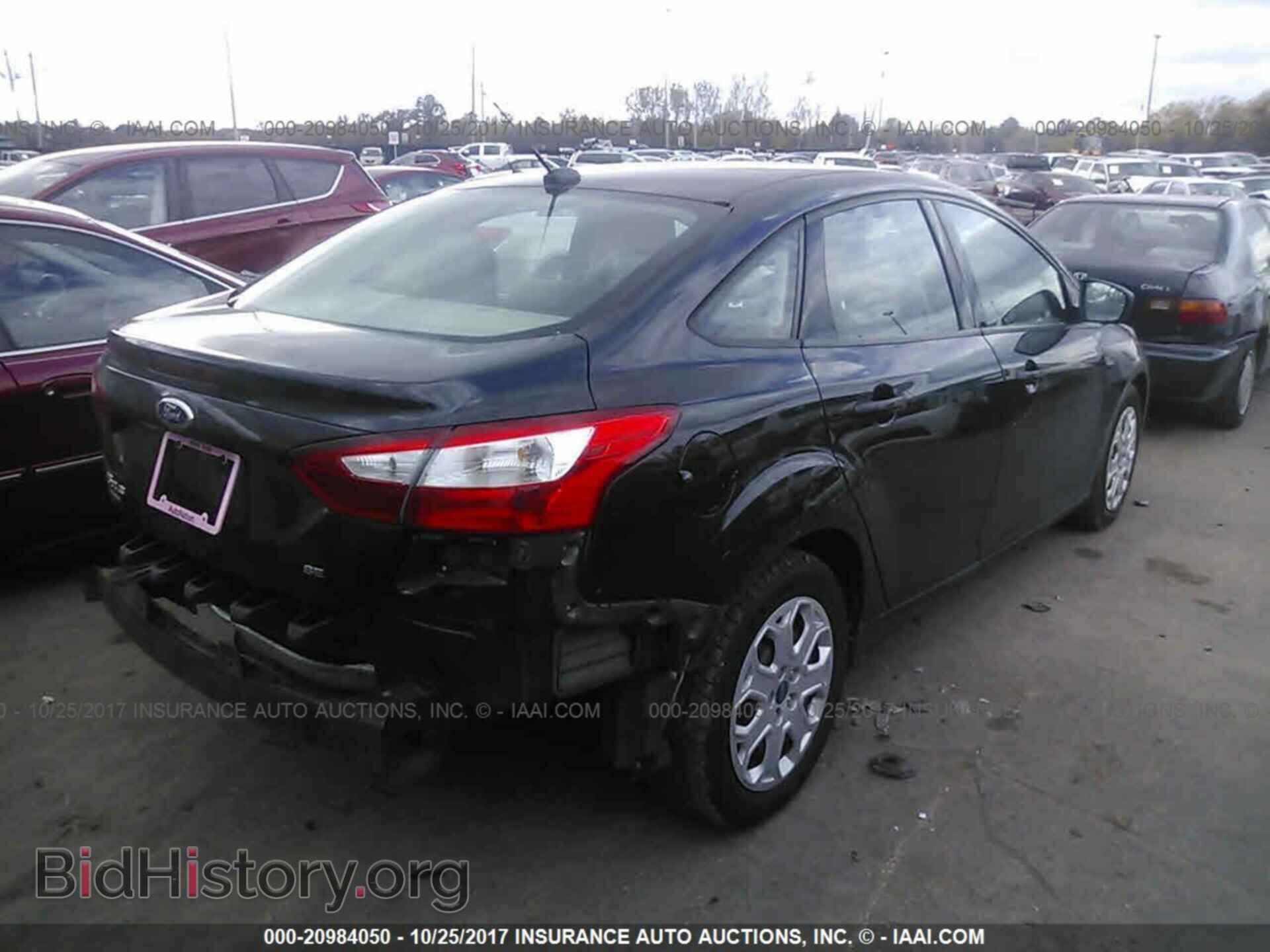 2012 Ford Focus - VIN: 1FAHP3F20CL323708 - Фото 4