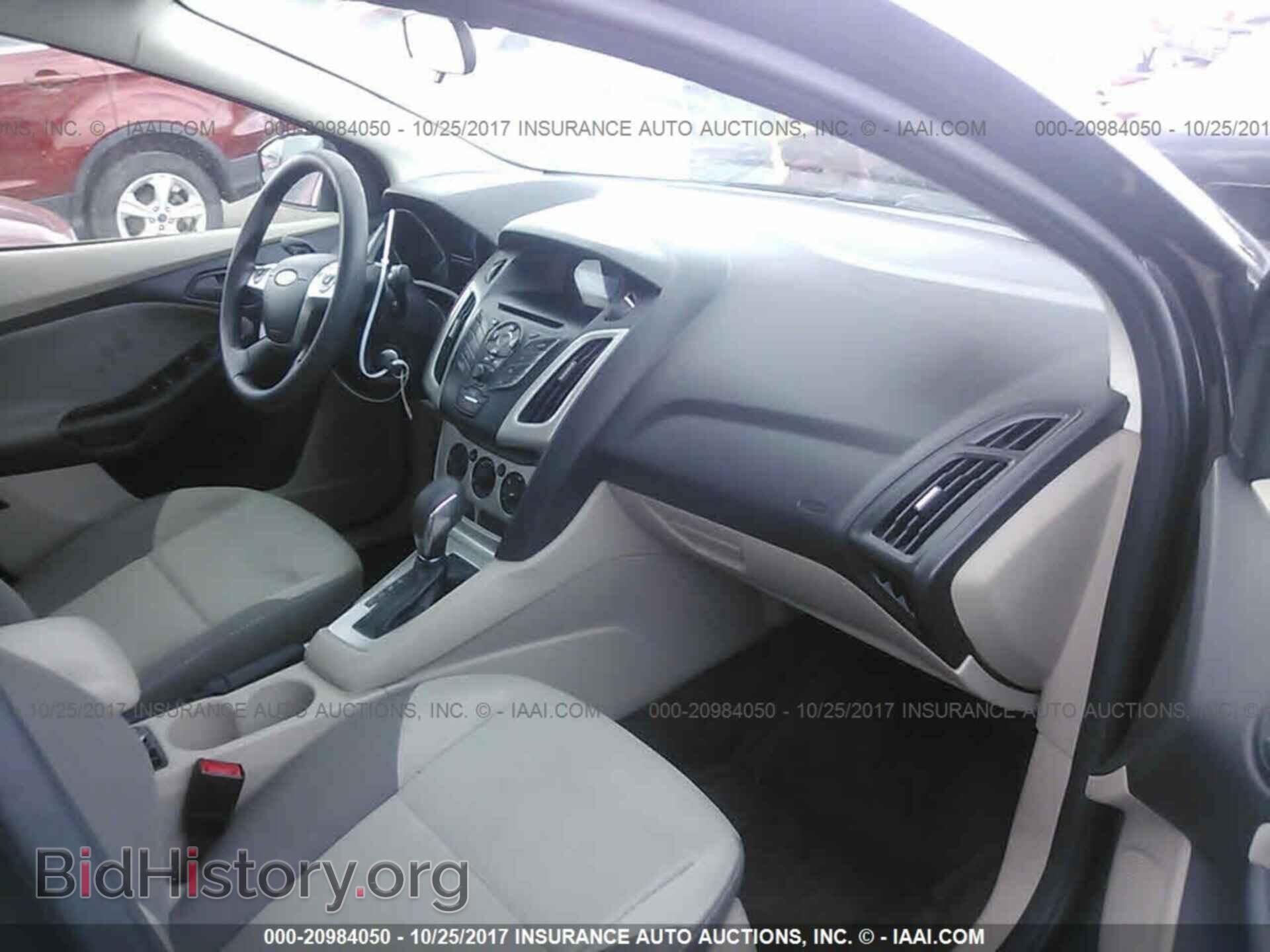 2012 Ford Focus - VIN: 1FAHP3F20CL323708 - Фото 5