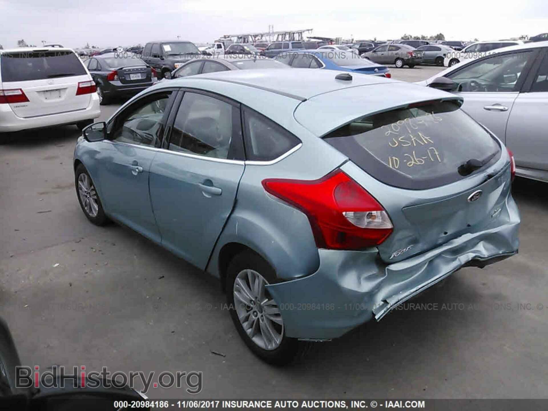 2012 Ford Focus - VIN: 1FAHP3M26CL375637 - Photo 3