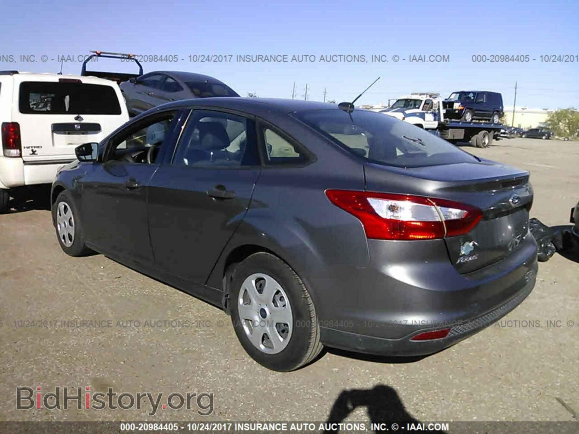 2013 Ford Focus - VIN: 1FADP3E27DL189197 - Фото 3